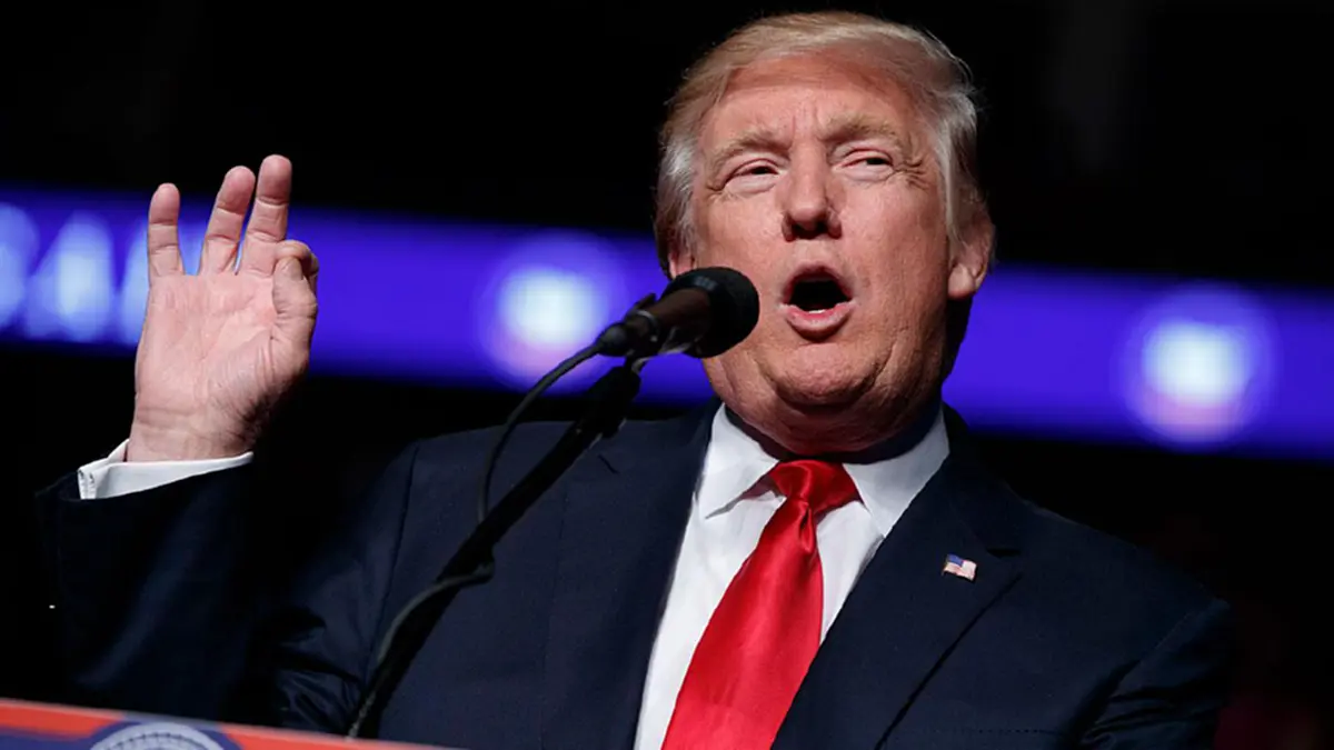 ทำลายทุกสถิติ!!! โดนัลด์ ทรัมป์ รับตำแหน่งประธานาธิบดีปีแรก เปลี่ยนตัวคณะรัฐบาลบ่อยที่สุดในรอบ 40 ปี