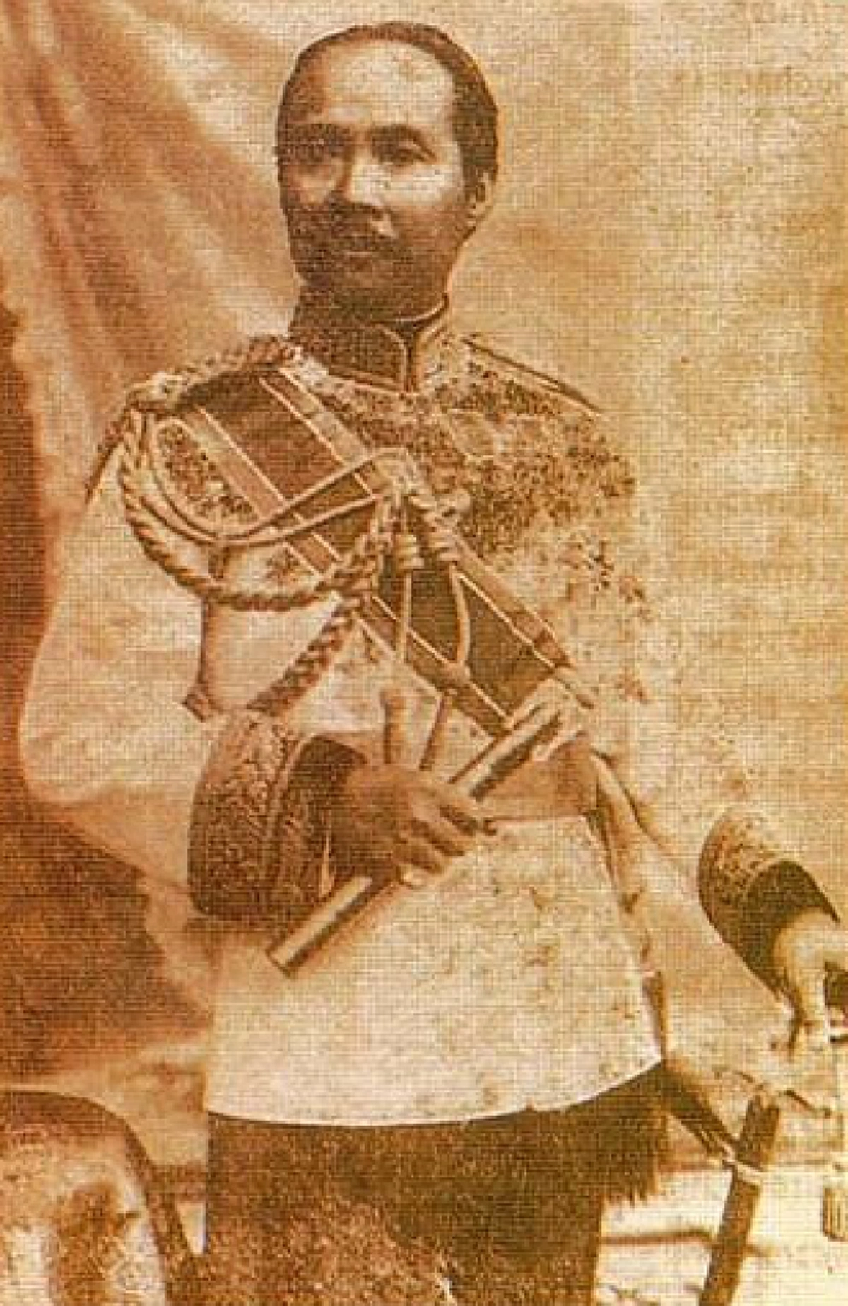 ใต้ร่มฉัตรจอมทัพไทย!! ๑๑๔ ปี "พระคฑาจอมพลองค์แรกแห่งสยาม" ในสมัย ร.๕ สู่ "พระคฑาจอมทัพภูมิพล" สมพระเกียรติ "พระมหากษัตริย์ไทย" #วันนี้ในอดีต