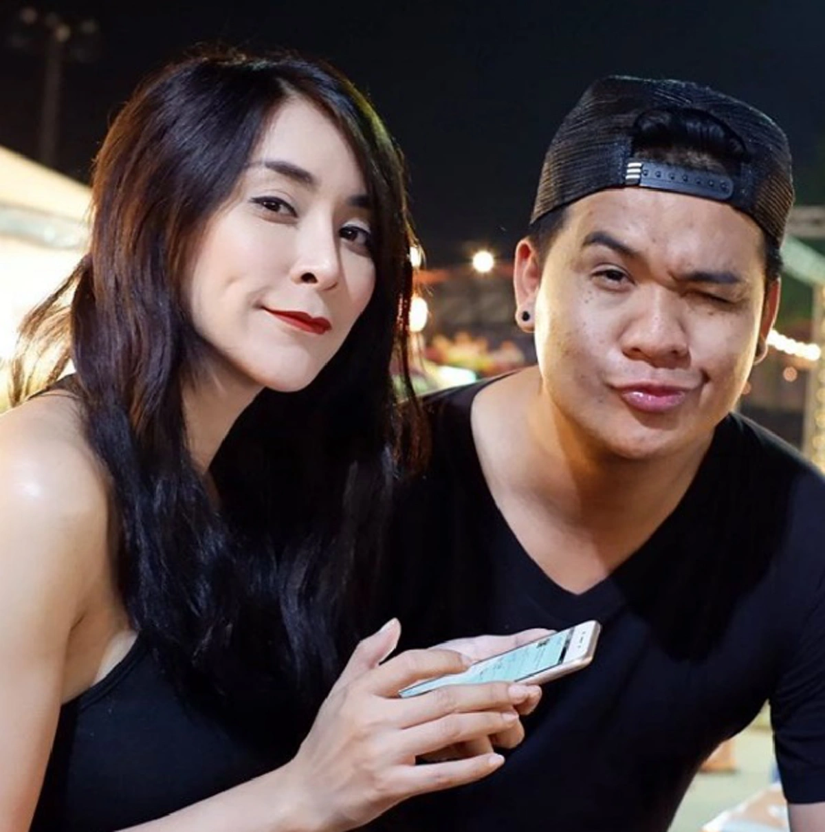 แม่เจ้าโว้ย...ขยี้ตาแทบหลุด!! เมื่อ "ใหม่ สุคนธวา" เจอแฟนหนุ่มเซอร์ไพรส์วาเลนไทน์ เห็นช่อดอกไม้ที่ได้มาทำเอาอึ้ง...มีฮากระจายทั้งโซเชียล!!??