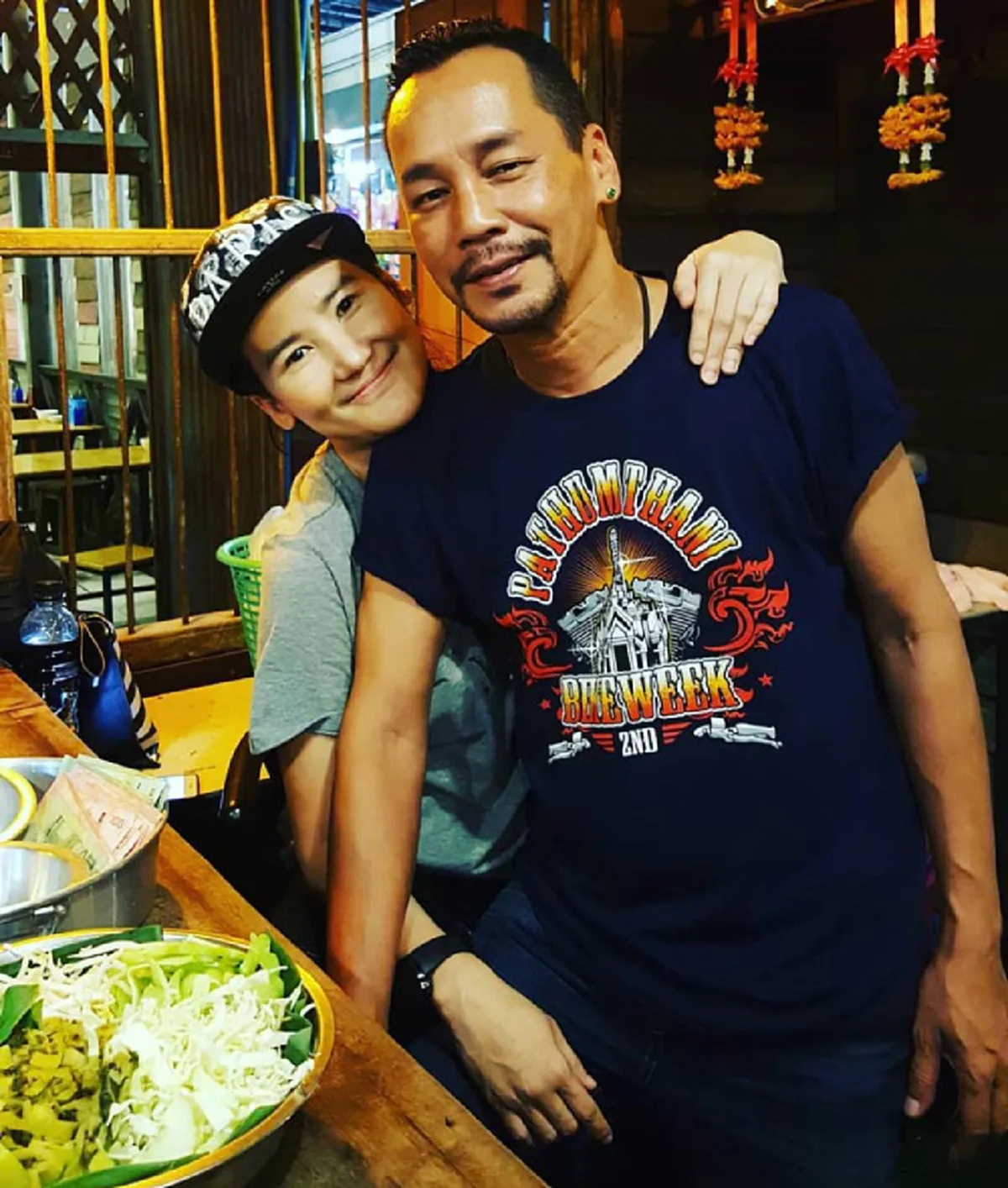 \"น้องพอยท์\" ลูกสาว \"เท่ง เถิดเทิง\" ชี้แจงสถานะครอบครัว ผิดหวังพ่อมีผู้หญิงอื่น แต่ก็ยังเคารพรักเหมือนเดิม