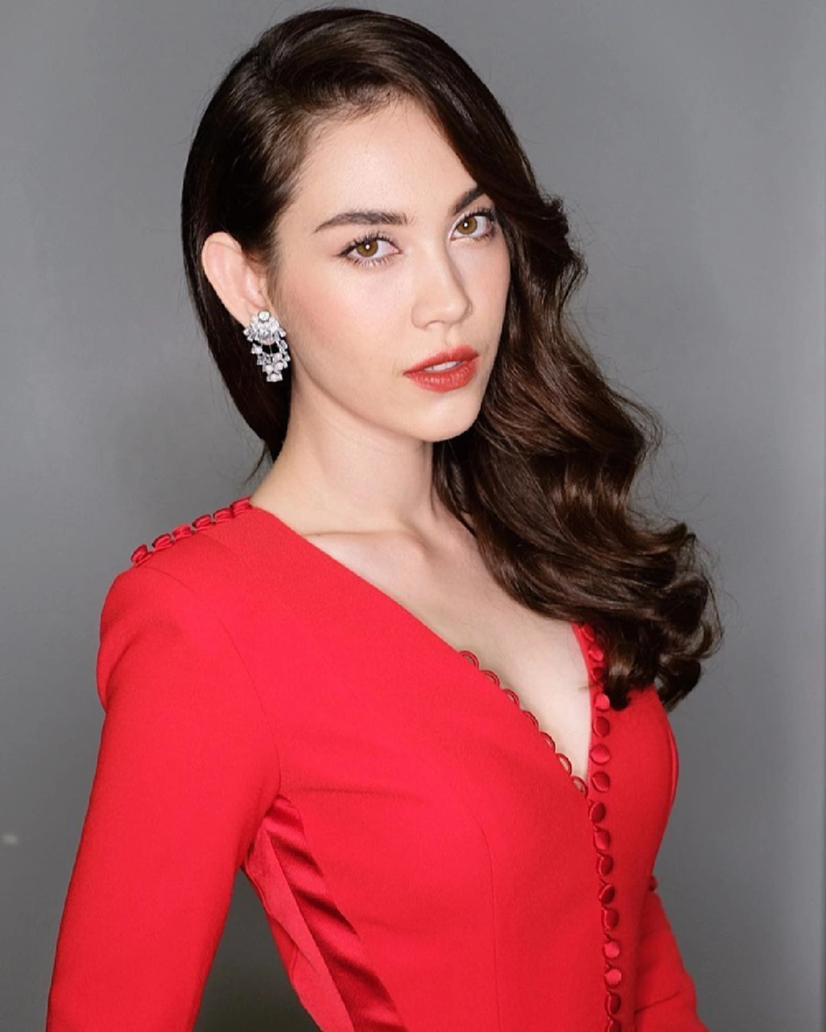 สั้นๆแต่จบ "แอฟ ทักษอร" เปิดใจตอบชัดเจน เรื่องข่าวลือของอดีตสามีกับ "แมท"