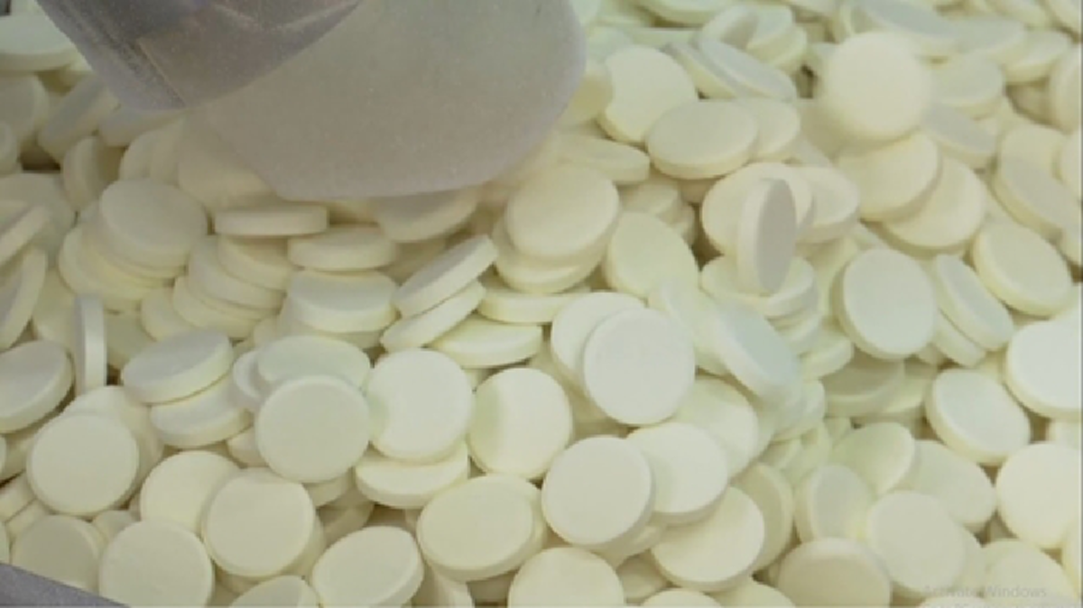 นมอัดเม็ดจิตรลดาในตำนาน !! ผลิตภัณฑ์ยอดฮิตของโครงการส่วนพระองค์จิตรลดา !! ขึ้นยอดขายอันดับ 1 เพราะ คุณประโยชน์ที่ยอดเยี่ยม !!