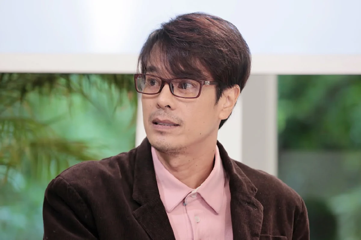 อย่างนี้ก็ร้อนเลย!! "อ่ำ อัมรินทร์" ซิ่งรถไปทำบุญโดนตร.จับขับเร็วเกินกม. เจ้าตัวโพสต์ขอบคุณทำชาวเน็ตเดือดปุด เพราะคำว่า #รอดอีกเช่นเคย??