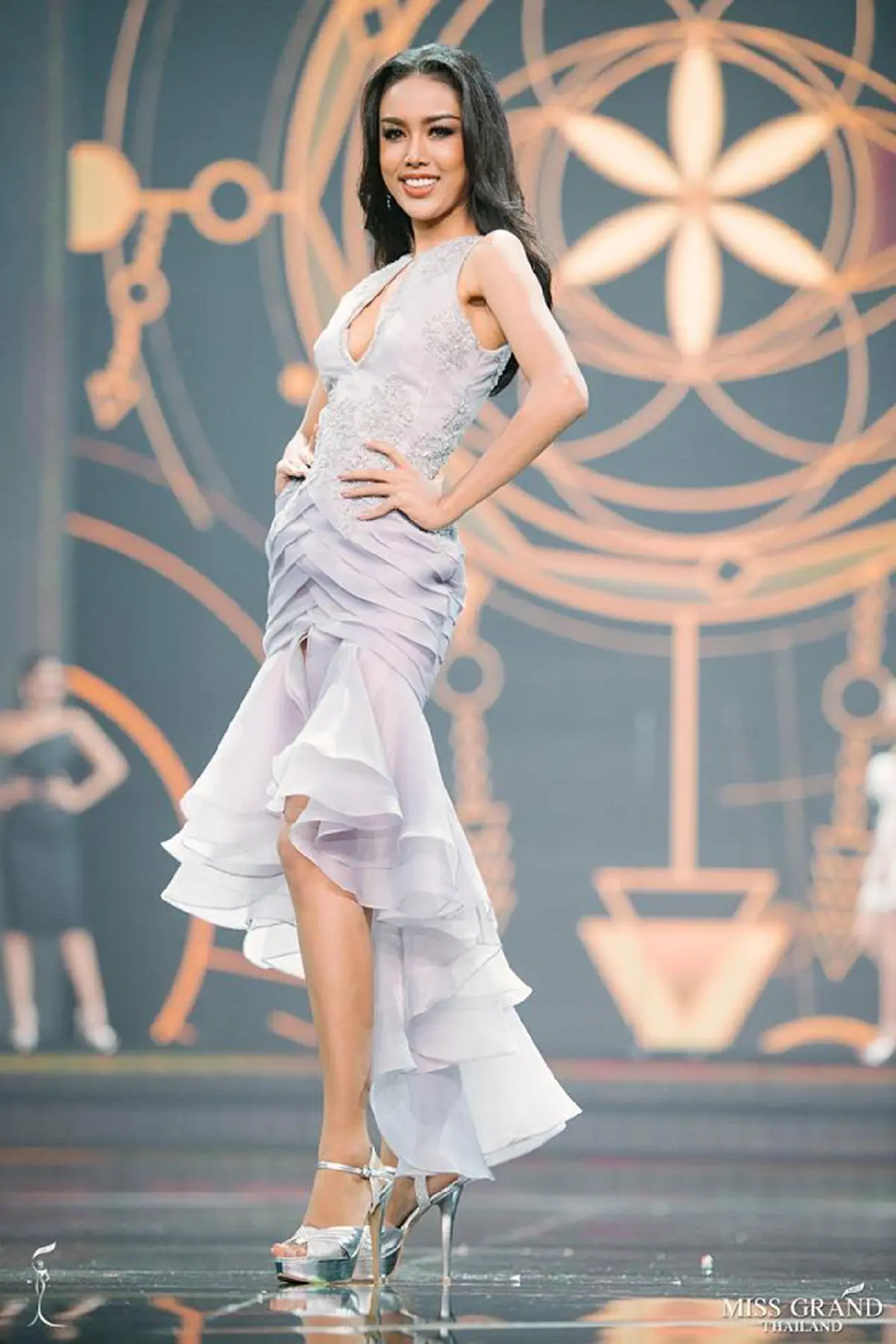 สั่งปลดฟ้าผ่า! "มิสแกรนด์ลำปาง" พ้นตำแหน่ง