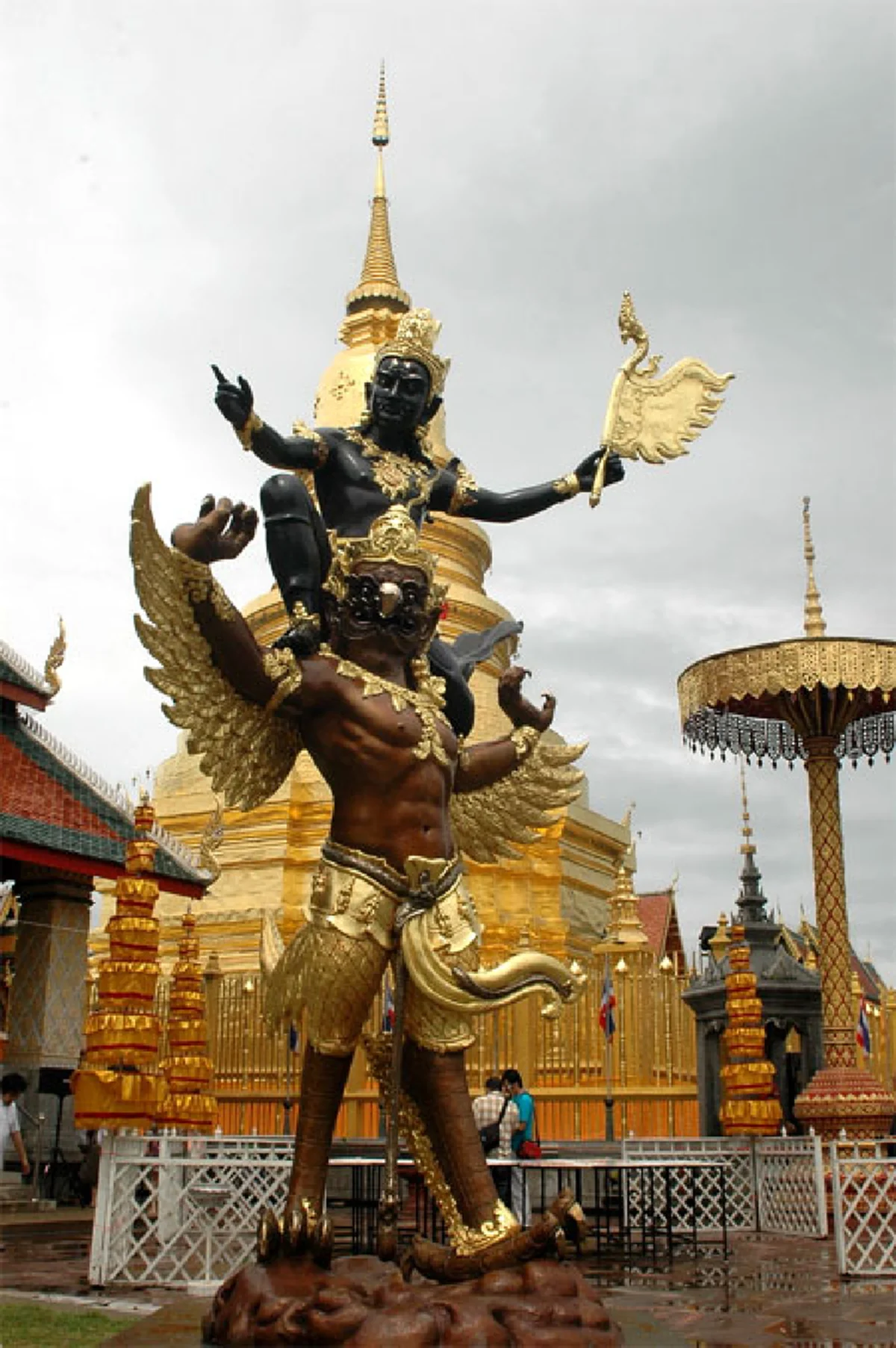 เทพพระราหูทรงครุฑ