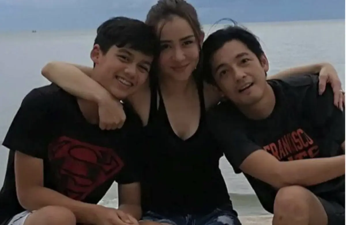 ฉ่ำหวาน น้ำตาลล้นจอ !! หนุ่ม ควง นิโคล เที่ยวหัวหิน ทริปชิวๆ กับครอบครัว โซเชียลกดไลท์มือพัง เหมือนไปฮันนีมูนชัดๆ  (ภาพชุด)