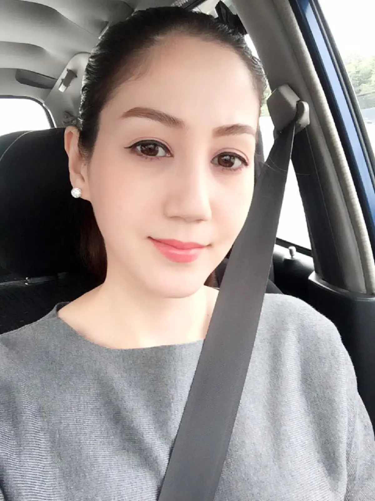 ***หายไปจนเกือบลืม !! จำได้ไหม "เจมี่ บูเฮอร์" ดาราสาวที่กางเกงในโผล่ออกงาน ล่าสุดเธอยังสวยไม่เปลี่ยน !?