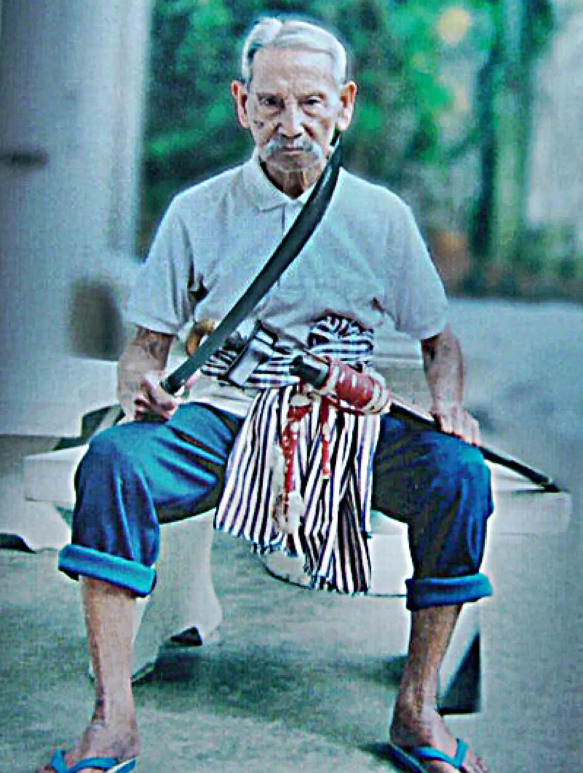 อาวุธคู่กายปราบศัตรู!! ตำนาน "ดาบแดง" " ของขุนพันธรักษ์ราชเดช" ตีขึ้นจากเหล็กน้ำพี้ เชื่อ..เป็นดาบตกทอดมาจาก "พระยาพิชัยดาบหัก"