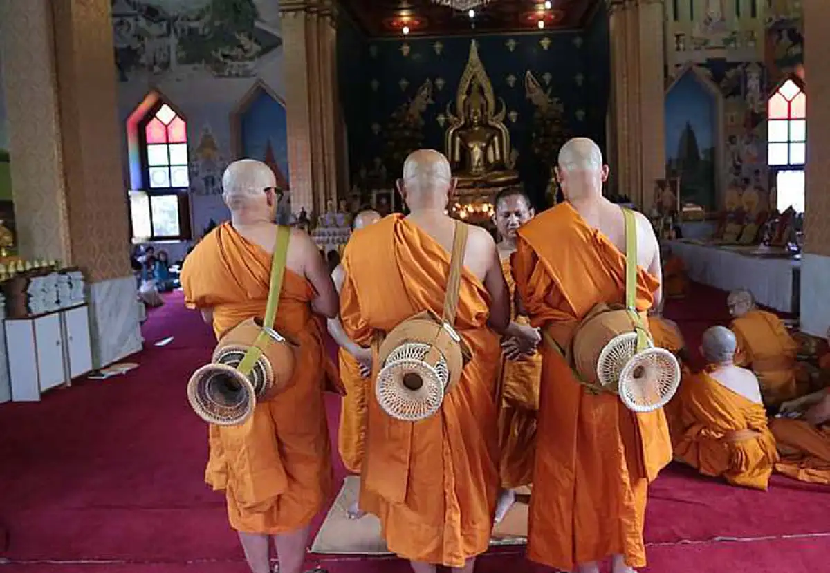 คนมีรอยสัก บวชได้หรือไม่ ?? ชี้ชัด บุคคลที่พระพุทธเจ้าห้ามบวชโดยเด็ดขาด จะทำให้เสื่อมเสียพระพุทธศาสนา (รายละเอียด)