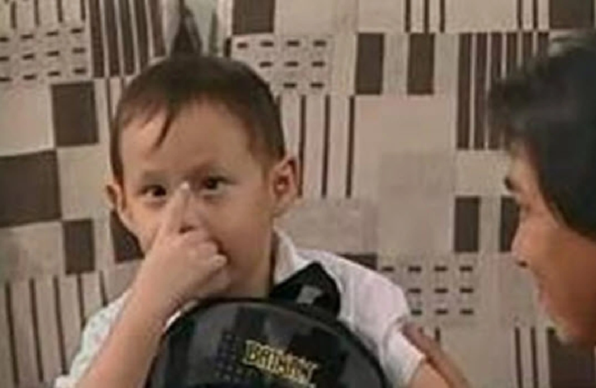 เปลี่ยนไปหนักมาก!! เจ้าของวลีเด็ด "น้องก๊วยเจ๋ง" ดาราเด็กซิทคอมในตำนาน "บางรักซอย 9" ที่หายไป ล่าสุดโตเป็นหนุ่มแล้ว ??