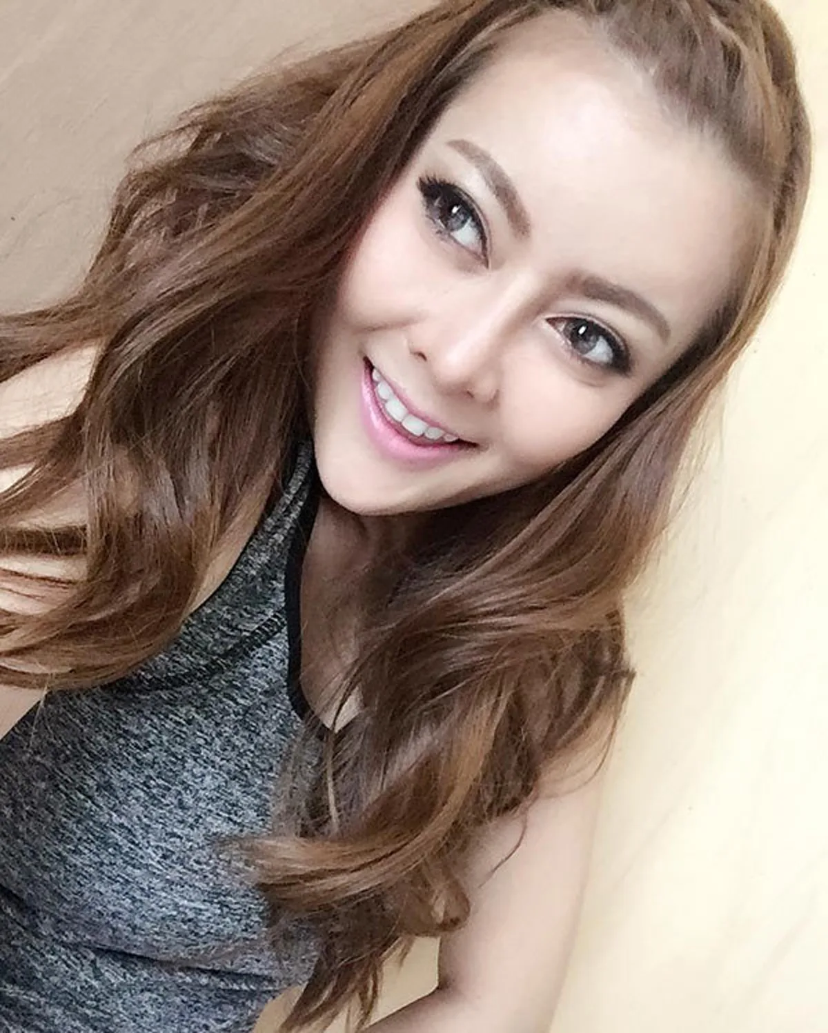 ขยี้ตาแทบพัง !! เปิดใบหน้าใหม่ "เอิร์น เดอะสตาร์" ในวัย 35 ปี หน้าเปลี่ยนแรงมาก สาวเกาหลีสุดๆ ยังสวยแซ่บเวอร์ บอกเลยแทบไม่เชื่อสายตา !! (ชมภ