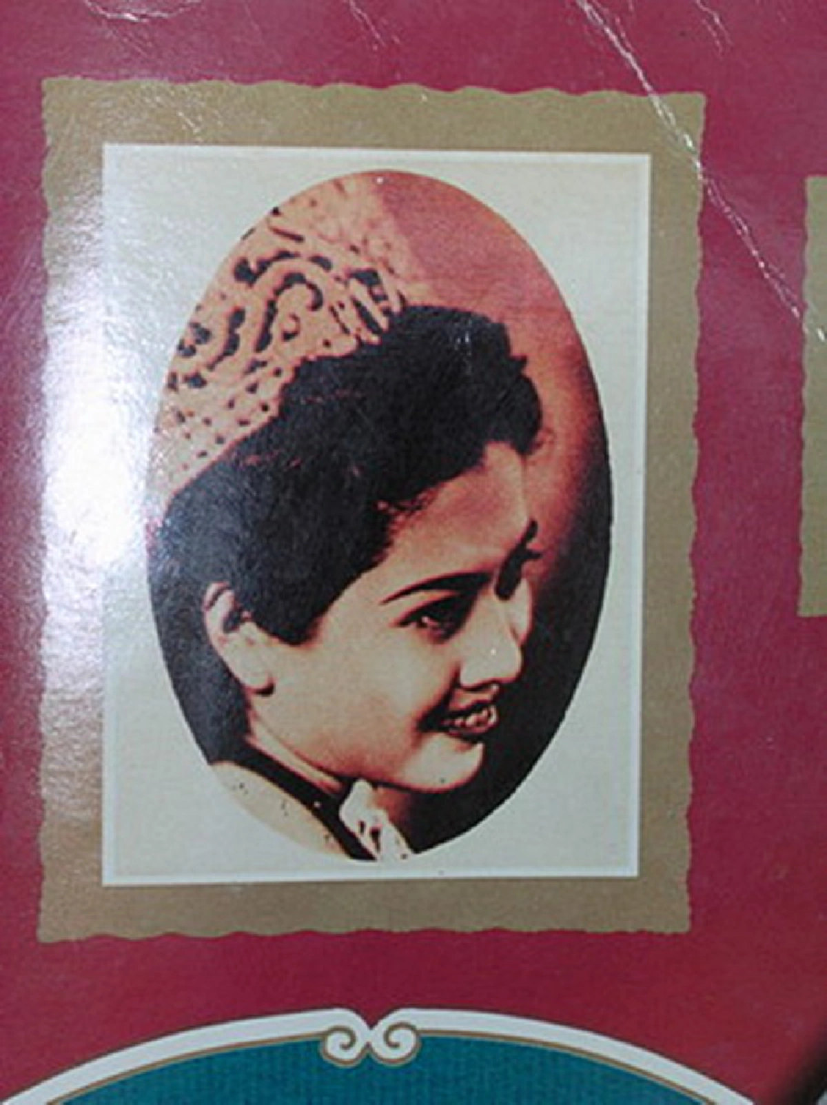 น้อยคนนักที่จะรู้!!! เปิดเรื่องราวชีวิตจริง "เรียม เพศยนาวิน" คนแรกและคนเดียว เมื่อฟ้าลิขิตชีวิต ได้ขึ้นเป็นราชินีของประเทศมาเลเซีย!!