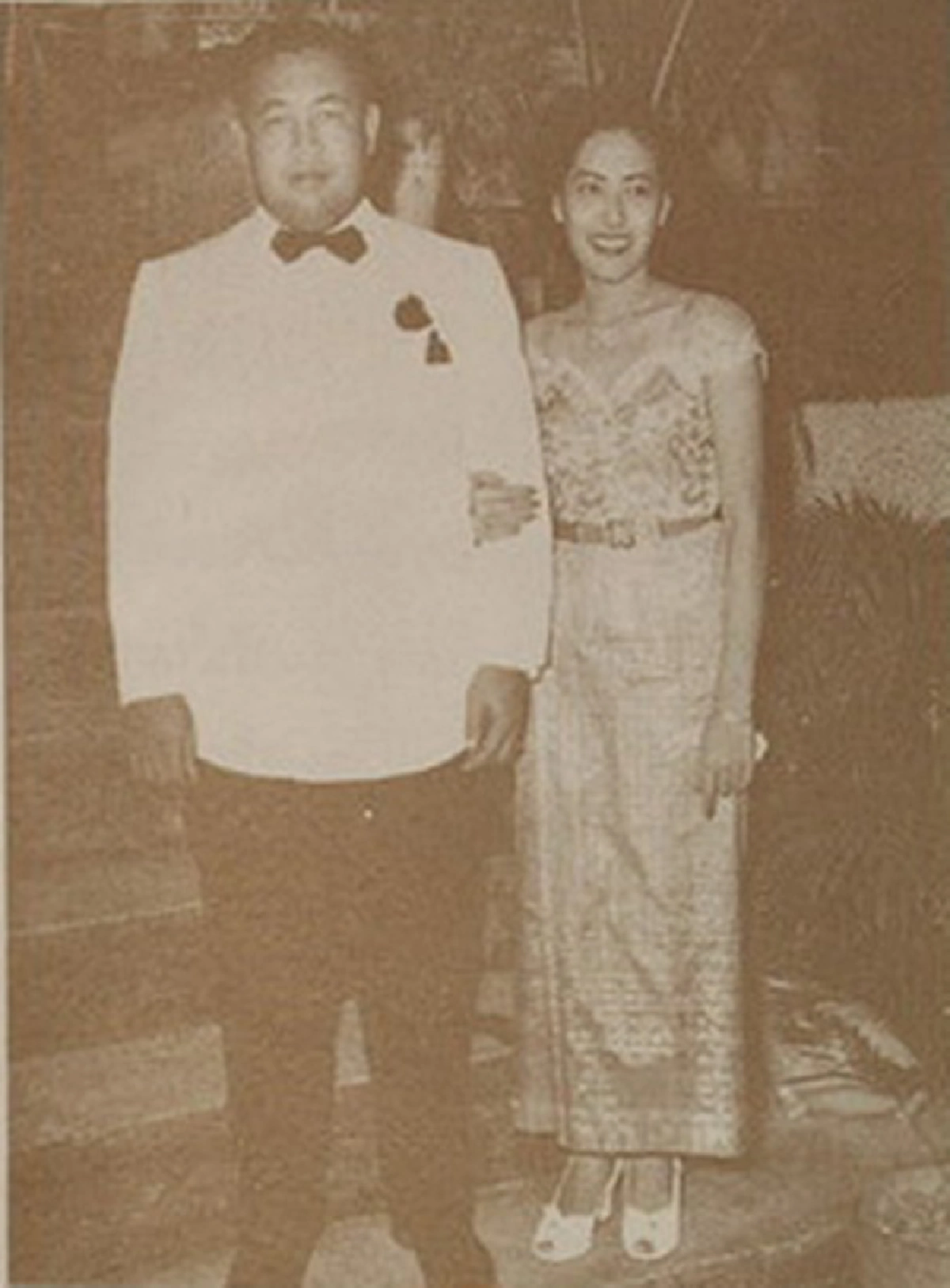 น้อยคนนักที่จะรู้!!! เปิดเรื่องราวชีวิตจริง "เรียม เพศยนาวิน" คนแรกและคนเดียว เมื่อฟ้าลิขิตชีวิต ได้ขึ้นเป็นราชินีของประเทศมาเลเซีย!!