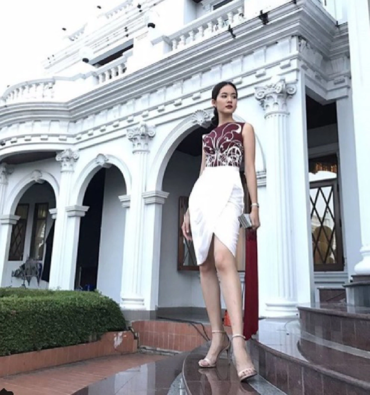 #ดาราตัวแม่ยังต้องยอม!! "โบว์  เมลดา" นางเอกที่มีผลงาน มากที่สุดในตอนนี้ 5 เรื่องติดกันรัวๆ ไม่มีใครทำได้ แบบนี้มาก่อน !! (ชมภาพ)