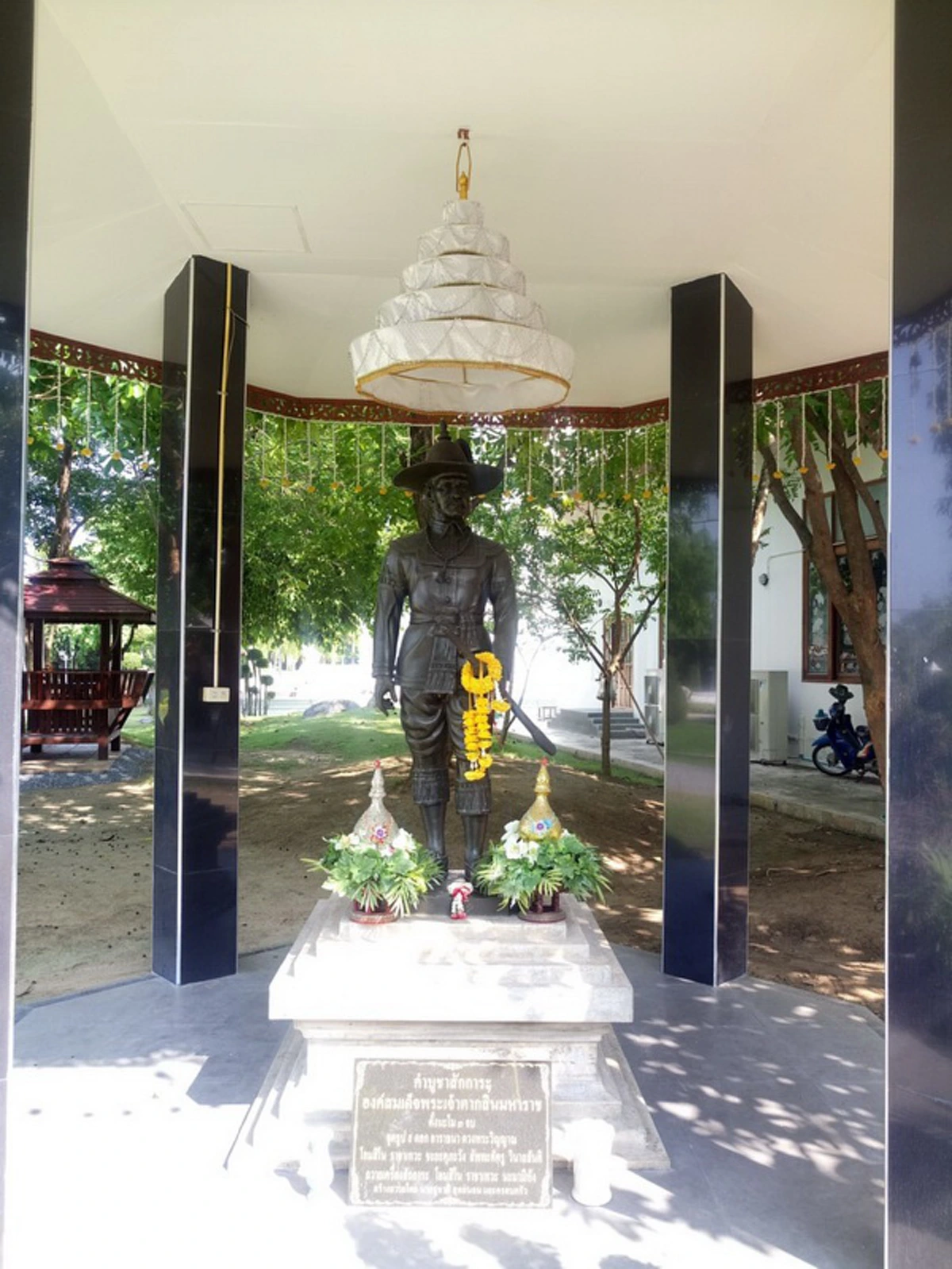 งดงามตระการตา!! เปิดภาพ "วัดป่าชื่อดัง" ถิ่นเจ้าอาวาสฉาว!!! ที่เจ้าสัวใหญ่ให้ความเคารพ ถึงขนาดถวายที่ดินจำนวนมาก !!