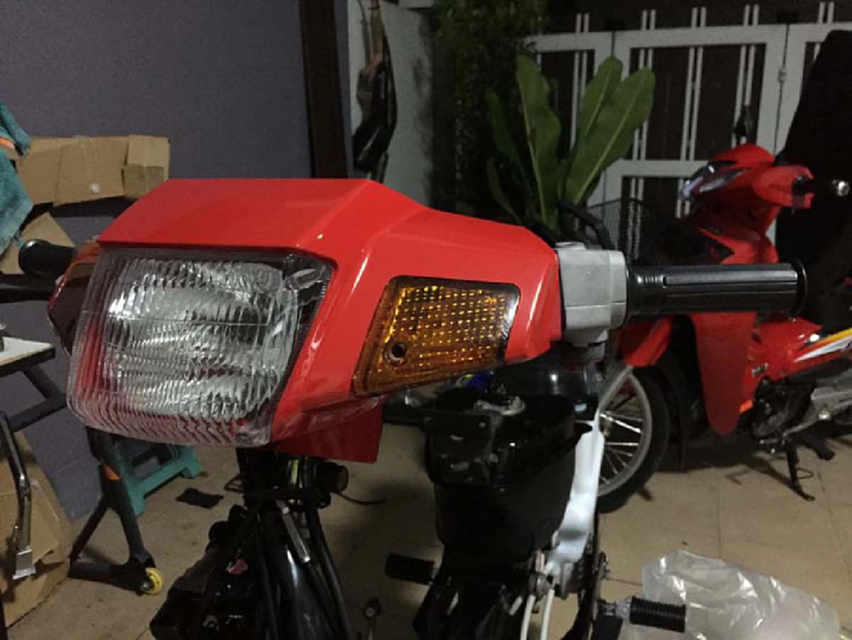 ตะลึ่งสุดฤทธิ์!!  หนุ่มใช้เวลา 120 ชั่วโมง บูรณะ Suzuki Crystal ของคุณแม่ ให้เหมือน 25 ปีที่แล้ว จนกลายสภาพเป็นรถใหม่สมใจ??