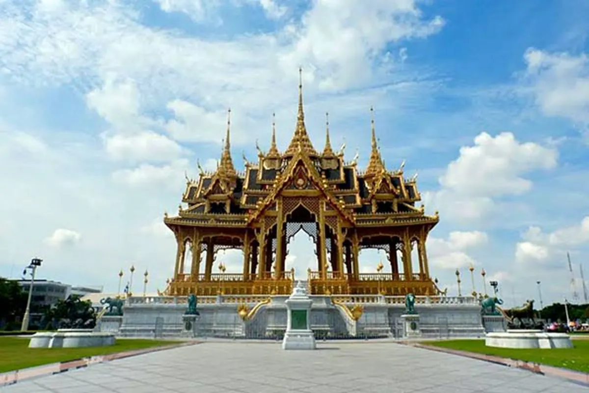 เตรียมปิดถาวร!! พระที่นั่งอนันตสมาคม เปิดให้นักท่องเที่ยวได้เข้าชมความงดงาม ถึงวันที่ ๓๐ กันยายน ๒๕๖๐ เท่านั้น! (รายละเอียด)