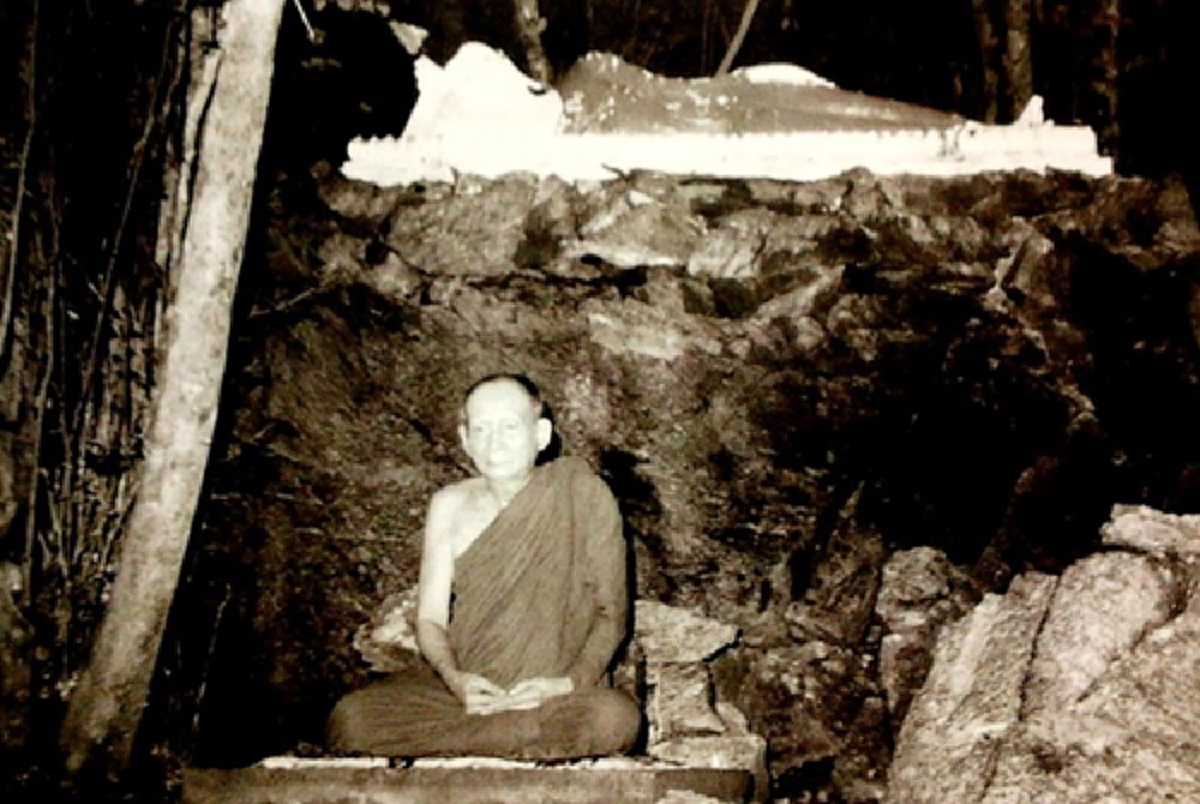 พระจริยาวัตรส่วนพระองค์ที่งดงาม !!! เหตุการณ์เรื่องเล่า ที่น้อยคนจะได้รู้ ณ "พระตำหนักคอยท่าปราโมช" !!! ที่ประทับของ "สมเด็จพระญาณสังวร"