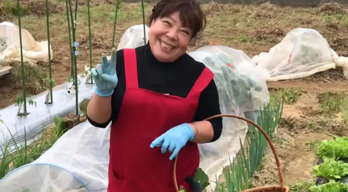 สาวไทยสุดภูมิใจใช้ชีวิตที่ญี่ปุ่น ลงมือปลูกผักกินเอง แถมขายให้เพื่อนบ้าน จนมีรายได้เสริมเลี้ยงลูก