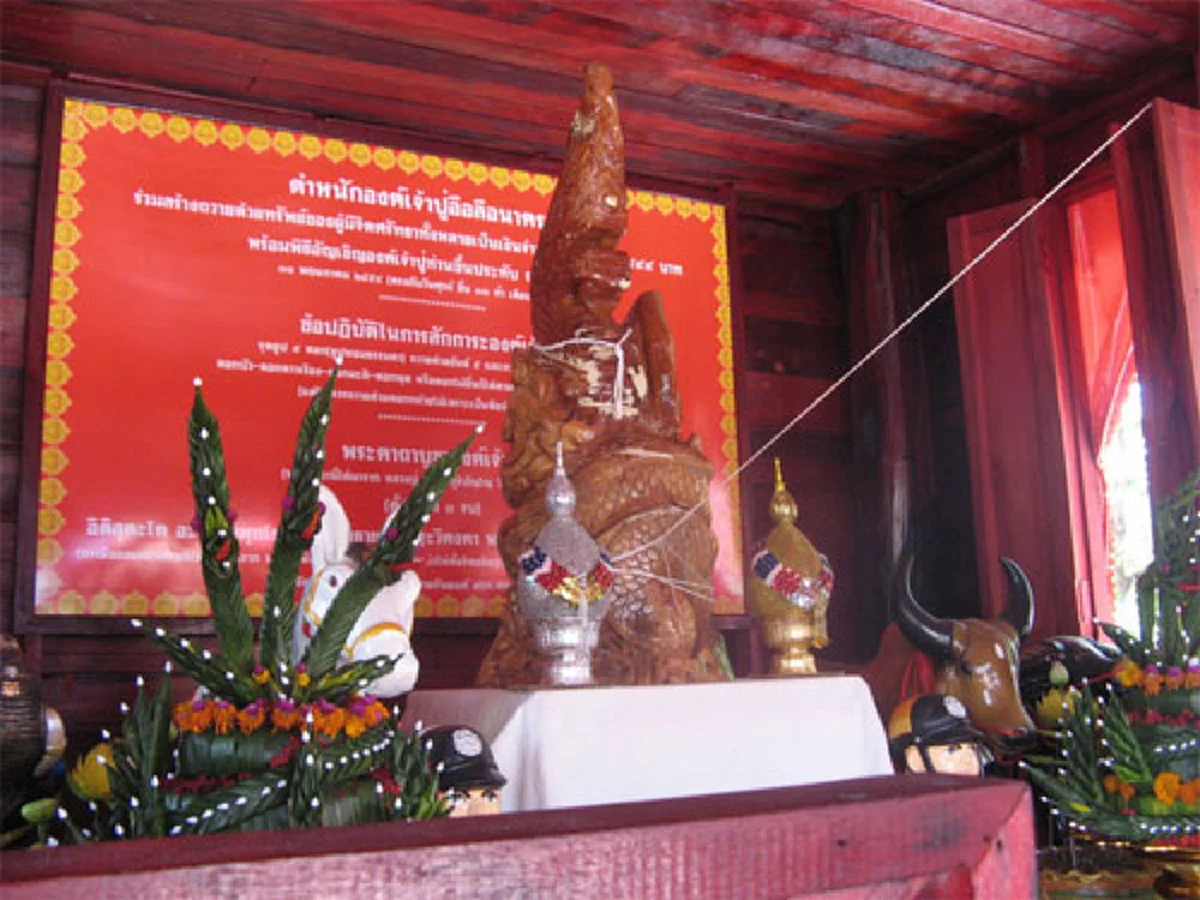 โศกนาฏกรรมแห่งความรัก หนึ่งมนุษย์ หนึ่งพญานาค ตำนานที่เล่าขานกันมา "บึงโขงหลง จังหวัดบึงกาฬ"