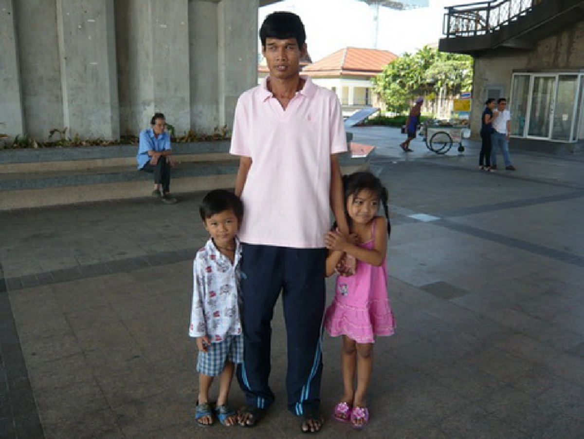 ครูเชาว์ 