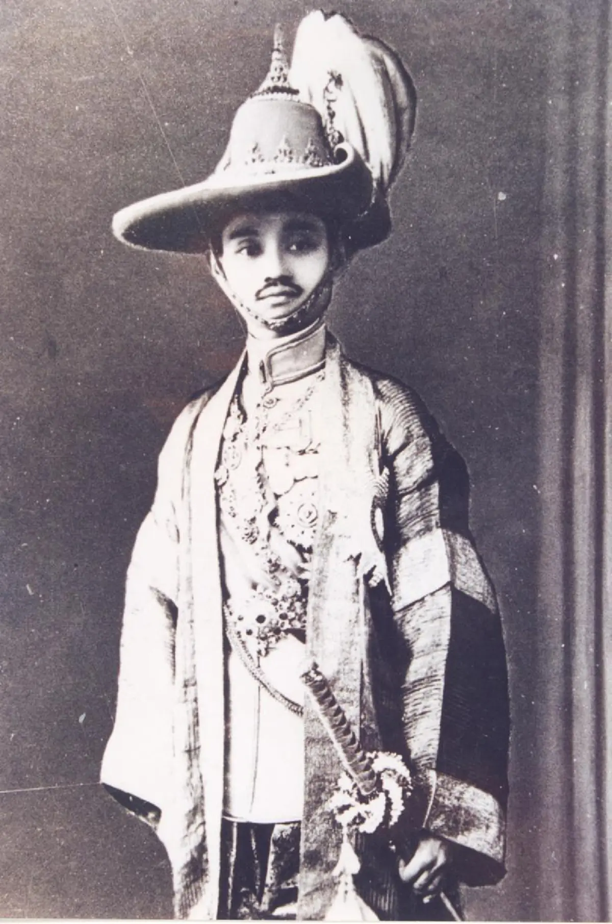 ร่วมน้อมรำลึกถึงพระมหากรุณาธิคุณ!! ๓๐ พฤษภาคม วันคล้ายวันสวรรคต "พระบาทสมเด็จพระปกเกล้าเจ้าอยู่หัว" ผู้พระราชทานรัฐธรรมนูญแก่ชาวสยาม!!