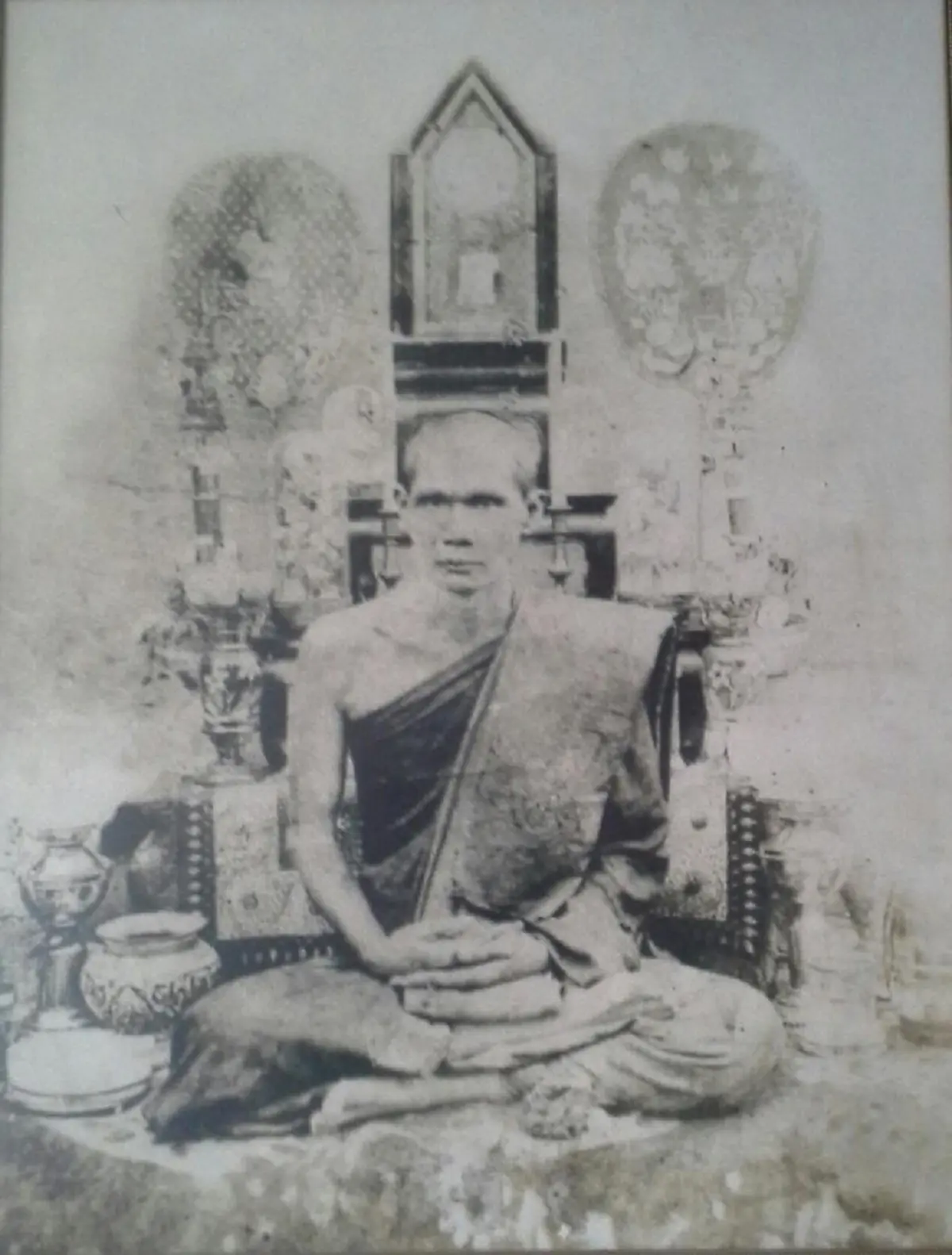 ย้อนตำนานเกจิดัง ผู้รู้วันละสังขาร "หลวงพ่อตาด" เสือหรั่งขอเลิกเป็นโจร จะบวชตลอดไป ได้ตะกรุดใต้น้ำ ตร.หาไม่เจอ เห็นเป็นพระแก่ๆ..