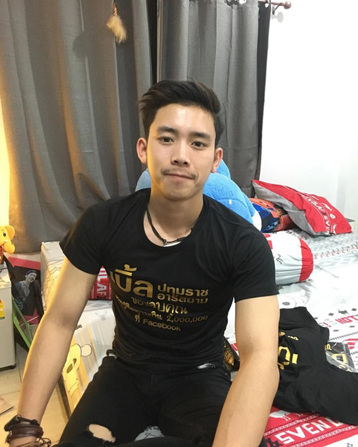 เคลียร์ชัด ๆ! "เบิ้ล ปทุมราช" ยืนยันภาพหลุดช่วยตัวเองไม่ใช่ตน เชื่อแค่คนหน้าคลาย พร้อมบอกผู้ชายก็ต้องผ่อนคลาย