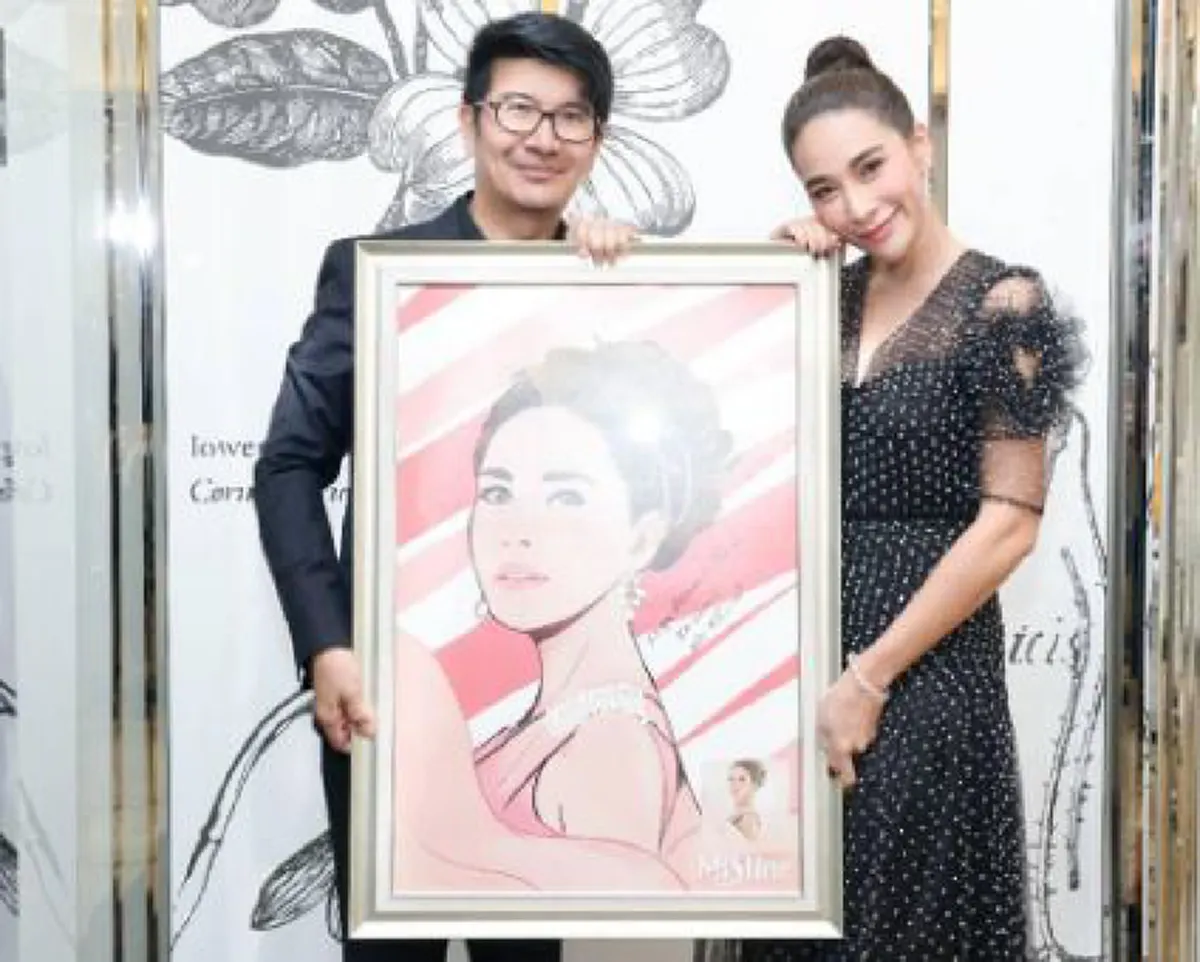  คนที่ 4 ของเมืองไทย !!!  "พลอย เฌอมาลย์"  ได้รับเกียรติ  ให้ใช้ชื่อ  ตั้งเป็นชื่อห้องประชุมพิเศษ เหมือนห้องประชุม "พัชราภา"