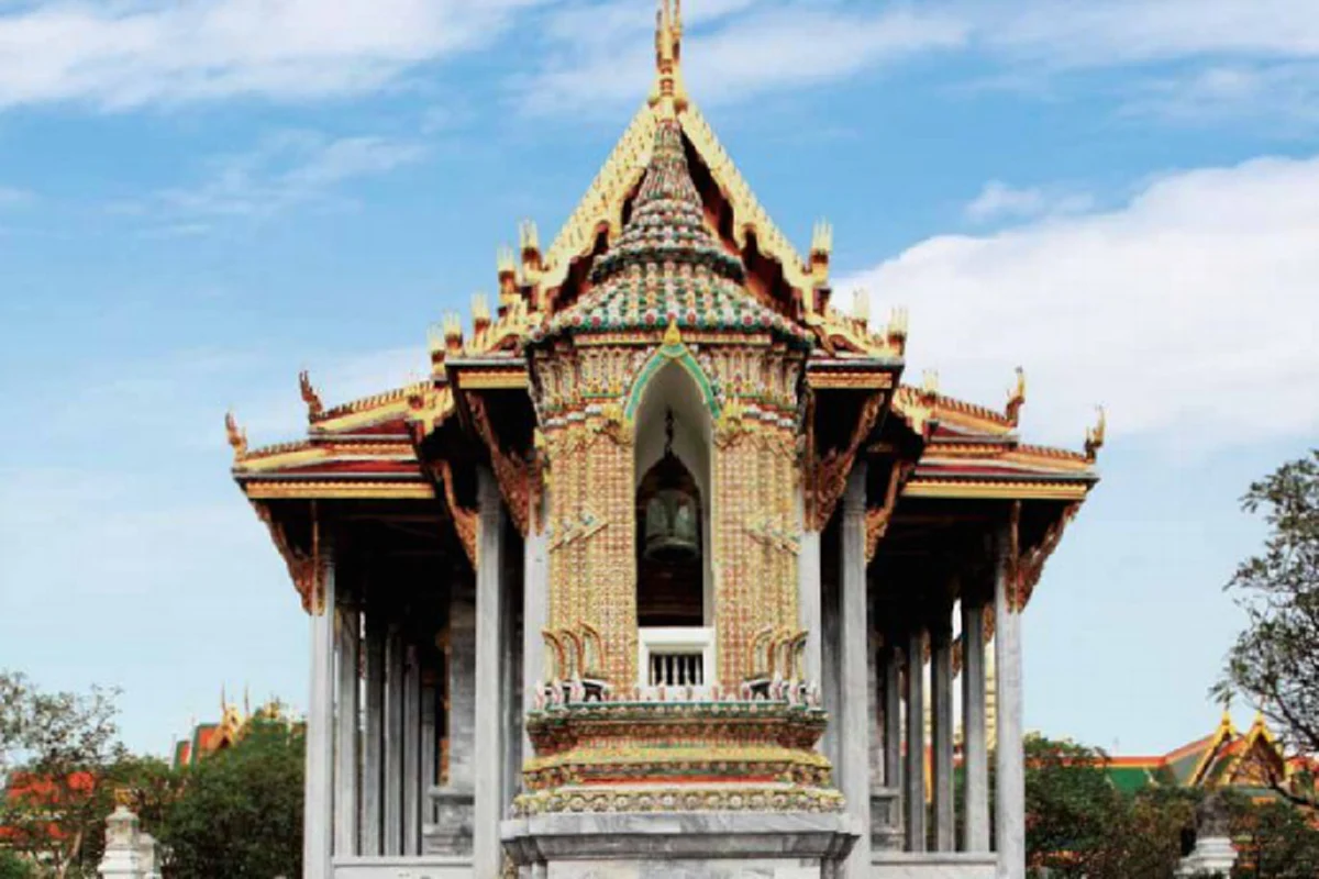 งดงามเหลือเกิน...ยิ่งดูยิ่งคิดถึง!! ชมภาพจิตรกรรมฝาผนัง ประวัติศาสตร์ของ"พระมหากษัตริย์แห่งพระบรมราชจักรีวงศ์" ณ "พระพุทธรัตนสถาน"