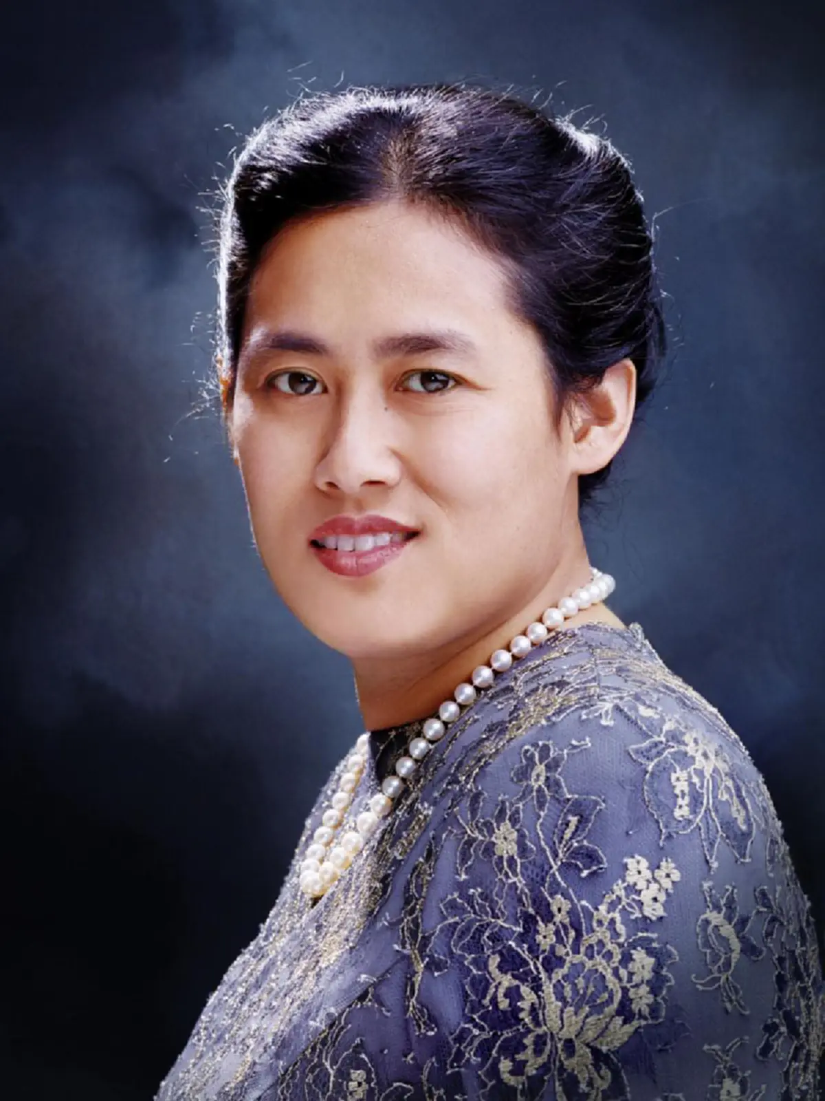 ชื่นชมพระบารมี!! เรื่องน่ารู้เกี่ยวกับ " สมเด็จพระเทพรัตนราชสุดาฯ สยามบรมราชกุมารี" สมเด็จเจ้าฟ้าหญิงของปวงชนชาวไทย !!
