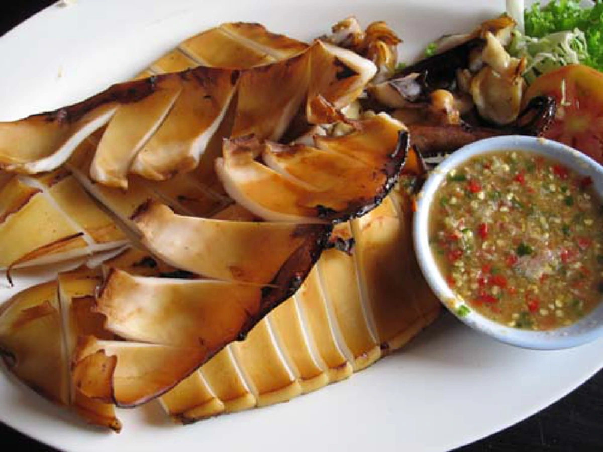 ปลาหมึกย่าง