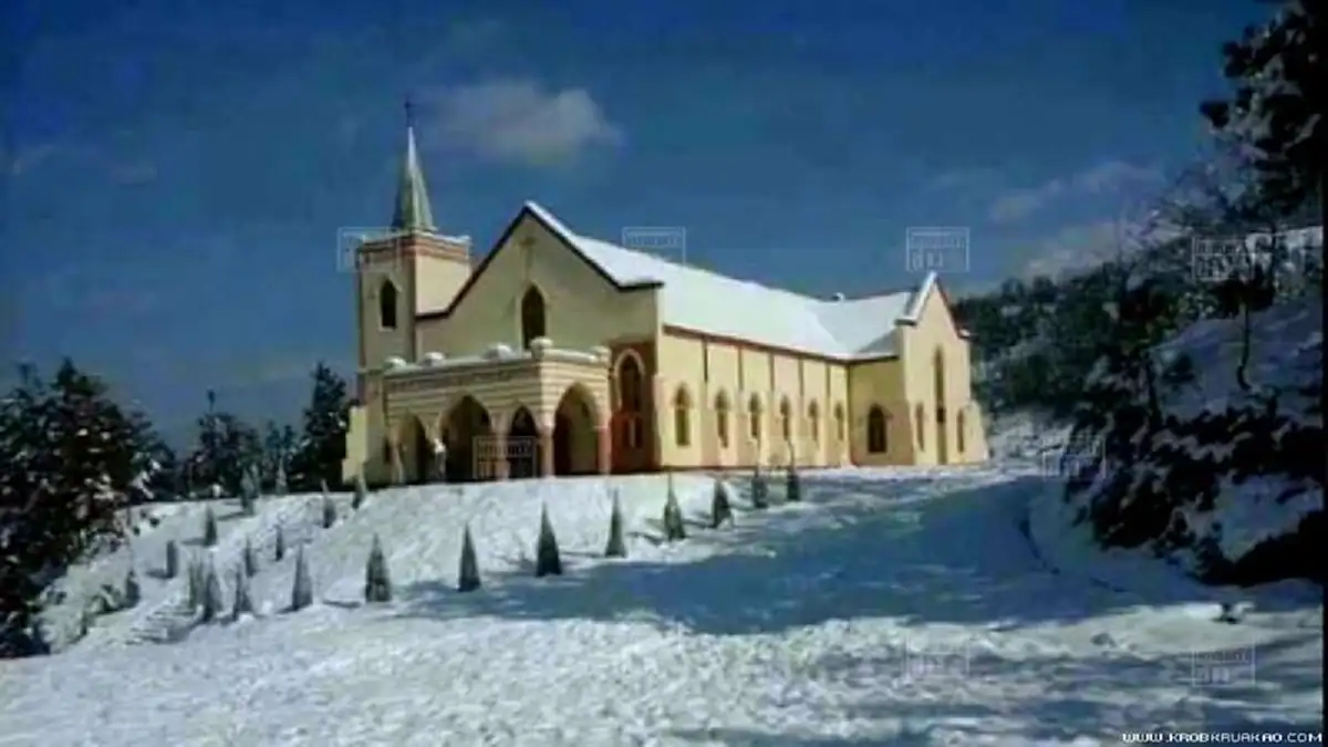 สุดช็อก!! หิมะถล่มพม่าหนักสุดรอบ 50ปี ขาวโพลนปกคลุมทั่วทั้งเมือง!!?? (ชมภาพ)