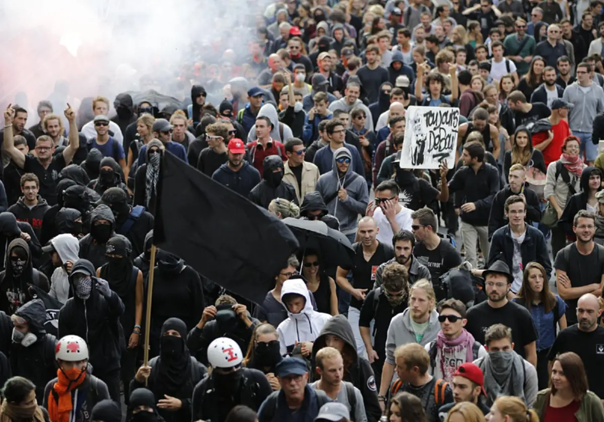 "จลาจลฝรั่งเศส" จากปากคำผู้อยู่ในที่เกิดเหตุ นาทีชีวิตช่วยเหลือคนไทย