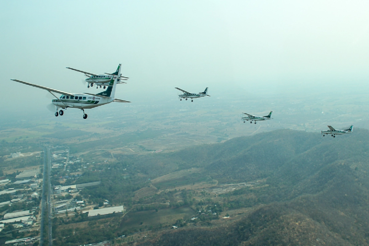 เย็นศิระเพราะพระบริบาล!! จากน้ำพระทัยในหลวง ร.๙ สู่ "โครงการฝนหลวง" สายฝนจากฟ้า..ช่วยบรรเทาทุกข์ยากแก่พสกนิกรในถิ่นทุรกันดาร !!