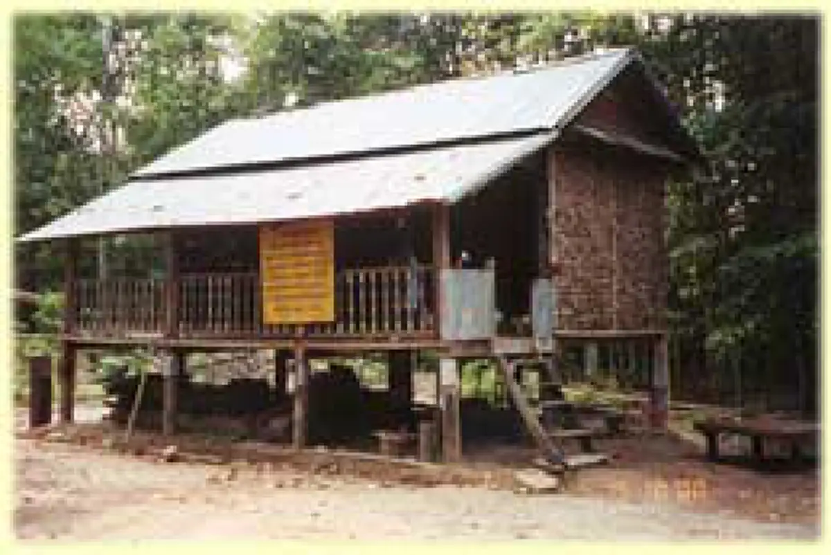 สมเด็จพระเจ้าอยู่หัว ร.10 จะเสด็จประกอบพิธียกฉัตรพิพิธภัณฑ์หลวงปู่มั่น...ตามรอยหลวงปู่มั่น! กับ "วิทยาลัยพระป่า" ยุคแรกในประเทศไทย!