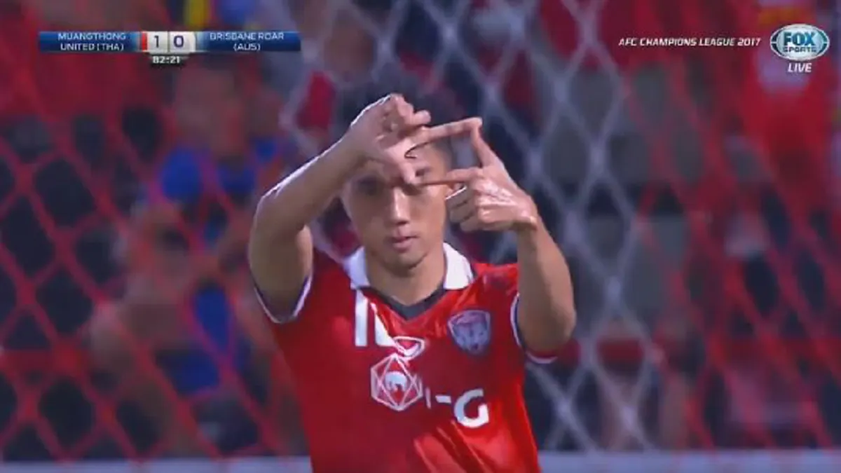 การ์ตูนญี่ปุ่นเรื่องโปรด !!  "เมสซี่เจ" เผยที่มาของท่าดีใจรูปเเบบใหม่ ...  ให้เเฟนบอลได้หายสงสัย ??  ( รายละเอียด)