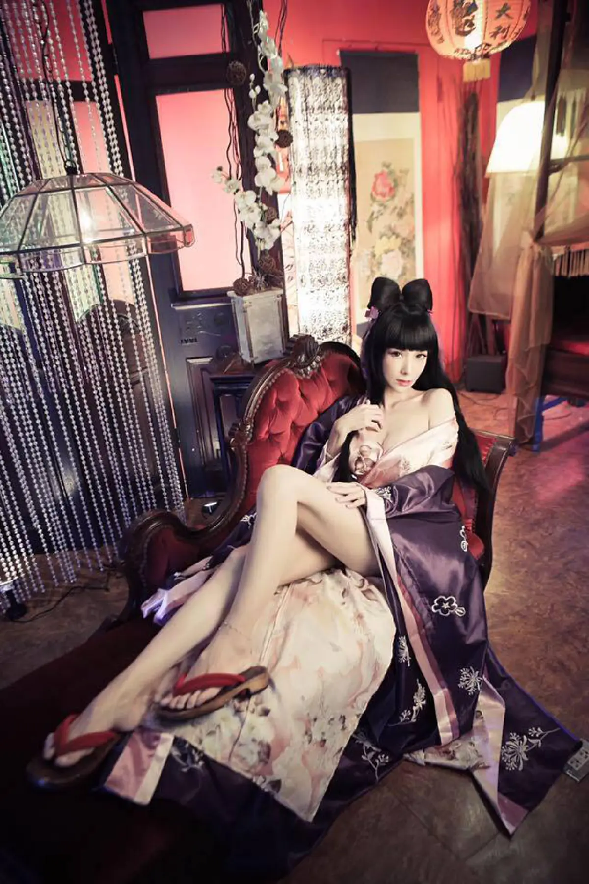 #ขยี้ตาแทบพังกันทั้งกองร้อย!! เมื่อ "สาวสวย" มาเยี่ยม "ทหาร" ที่ค่าย แต่พอบอกว่าเป็นแม่มาหาลูกเท่านั้นแหละ ถึงกับอึ้งไปเป็นอาทิตย์ !!