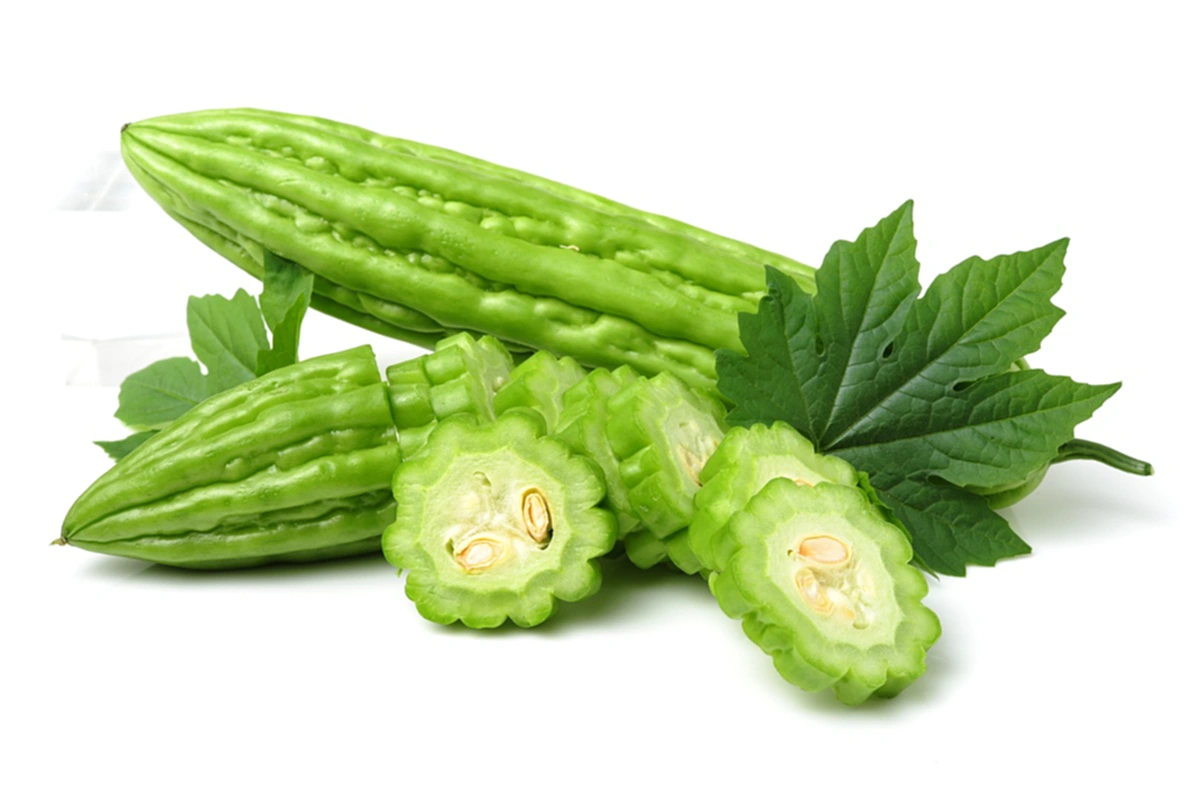 เคล็ดลับที่คุณต้องทึ่ง!!! เอา “กล้วย” ยัดลงไปใน “มะระ” จากนั้นก็เอาไปทำอะไร ได้อีกหลายอย่าง!!