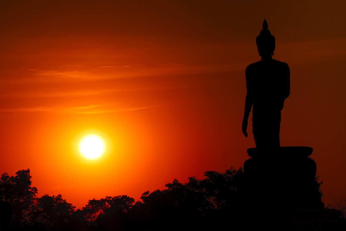 อัศจรรย์..พระคาถาเรียกทรัพย์!! รวม “คาถามหาเฮง” ยิ่งสวดมาก ยิ่งได้ลาภมาก เงินทองไหลมาเทมาไม่ขาด..ใช้จ่ายคล่อง ไม่ขัดสน เป๋าตุงทั้งปี!?!