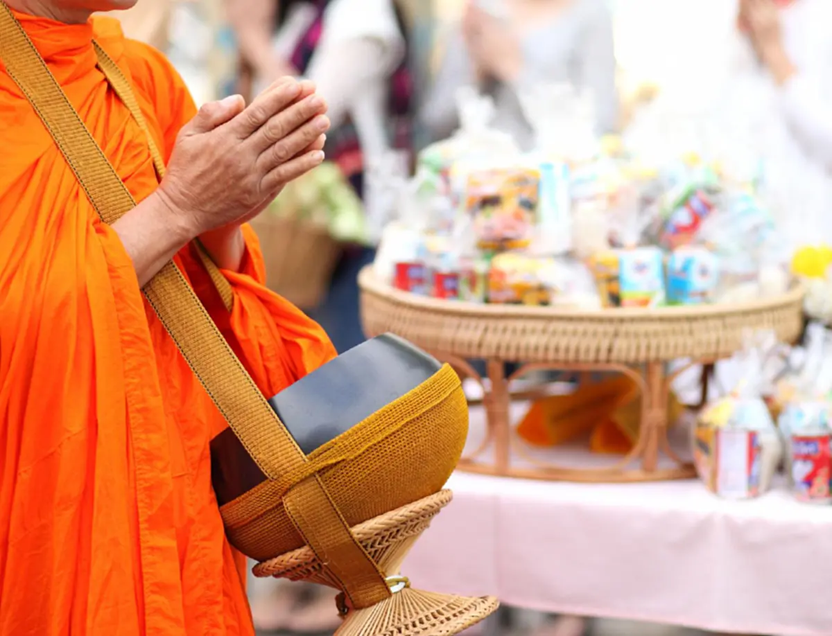 *สายบุญลองเช็กดูด่วนๆ!!! "เลือกของใส่บาตร" อย่ามองข้าม เสริมดวงชะตา เงินทองไหลมาเทมาไม่ขาดมือ ไม่เชื่อลองดู!!!