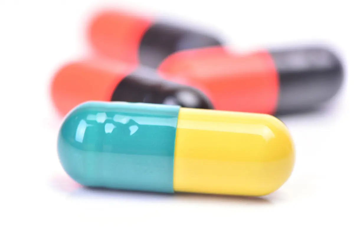 สธ.เพิกถอนยา  ที่เป็นสาเหตุเกิดอาการไม่พึงประสงค์ที่รุนแรง อันตรายถึงตาย  กระทบ 70 ยี่ห้อ (เช็ครายละเอียด)