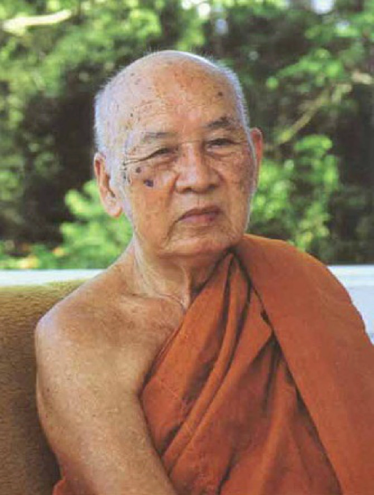 "หลวงปู่ชอบ" "ถึงกับน้ำตาไหล"เพราะโดนหลวงปู่มั่นเจียระไน อย่างหนักหนาสาหัส กว่าจะเป็นเพชรน้ำงาม จนได้ธรรมะมาสอนพวกเรา!!