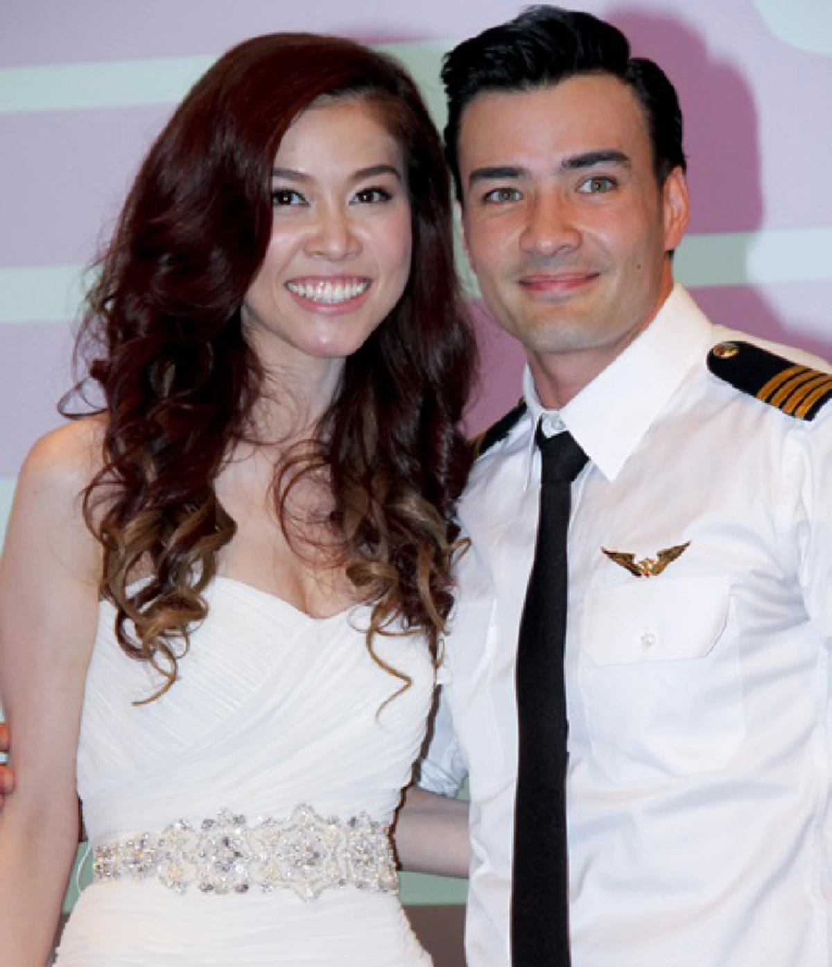 ครอบครัวตัวอย่าง  ตั๊ก บริบูรณ์ พาภรรยา และ น้องบีลีฟ สัมผัสวิถีบ้านทุ่ง แม้เนื้อตัวจะเปื้อนโคลนแต่น้องบีลีฟก็ไม่หวั่น ยิ้มเริงร่า (ภาพชุด)