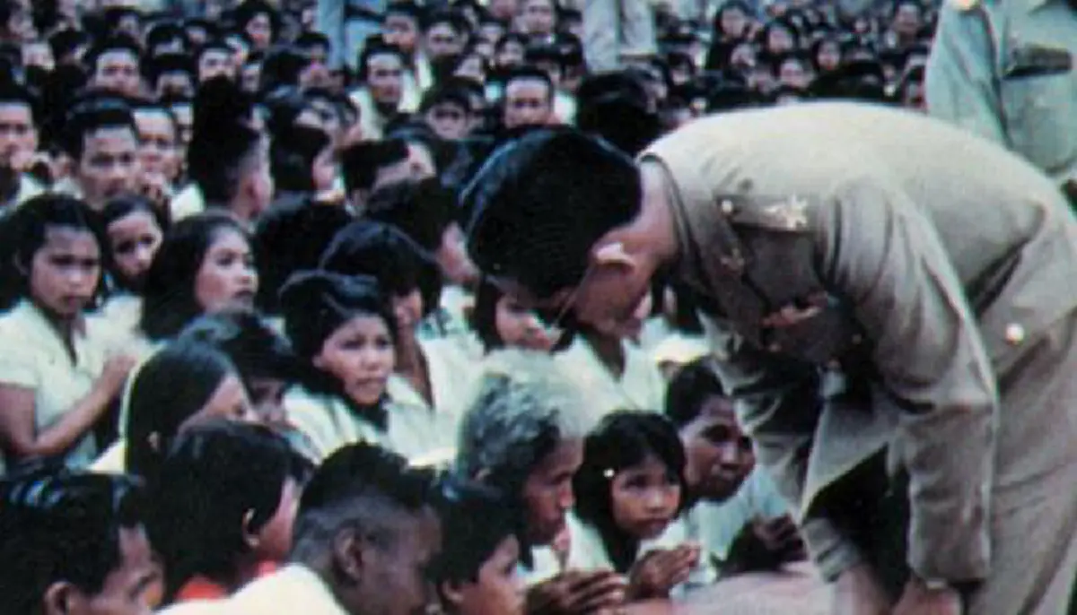 "เรียกน้าสิยาย" เรื่องเล่าที่ในหลวงรัชกาลที่9  ตรัสให้คนสนิทฟัง ครั้นเสด็จเยี่ยมเยียนพสกนิกรที่ต่างจังหวัด