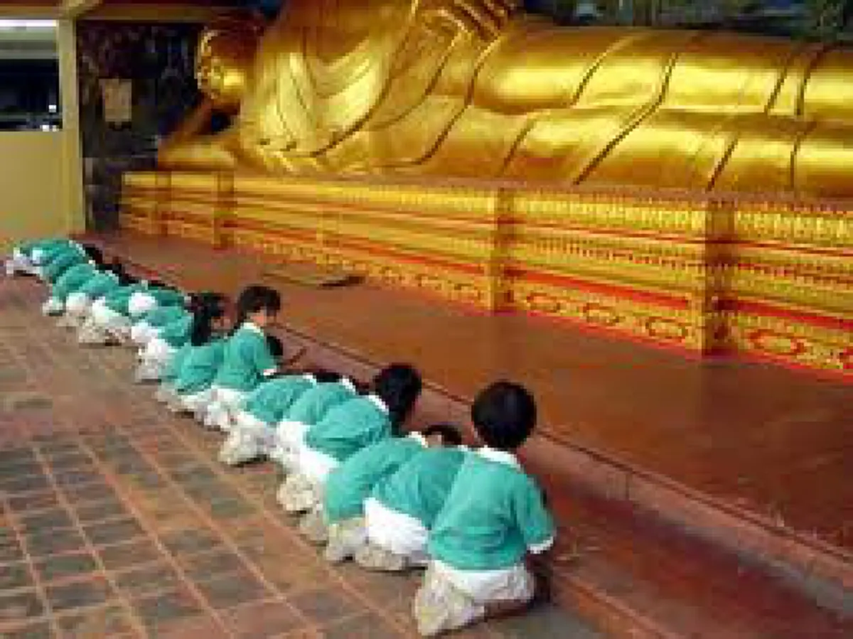 รู้แล้วทำเลย!! 10 ขั้น สู่เส้นทาง "บรรลุอรหันต์ " ...ไม่ใช่ของใครคนใดคนหนึ่ง แต่เป็นเส้นทางที่เปิดกว้างสำหรับทุกคน