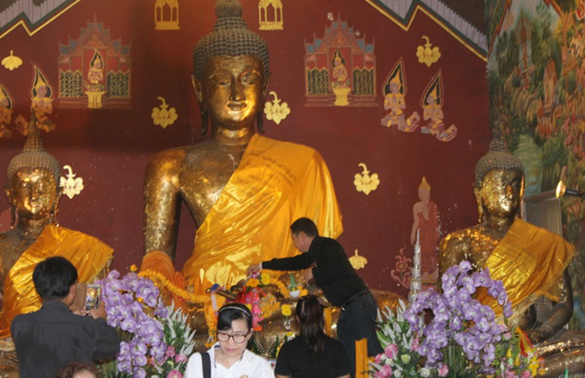มรดกไทย!! อพท.4 พาสัมผัสงานช่างศิลป์แผ่นดินพระร่วง ให้นักท่องเที่ยวทดลองทำ นำเชื่อมโยงเส้นทางท่องเที่ยวใหม่เมืองมรดกโลกสุโขทัย (มีคลิป)