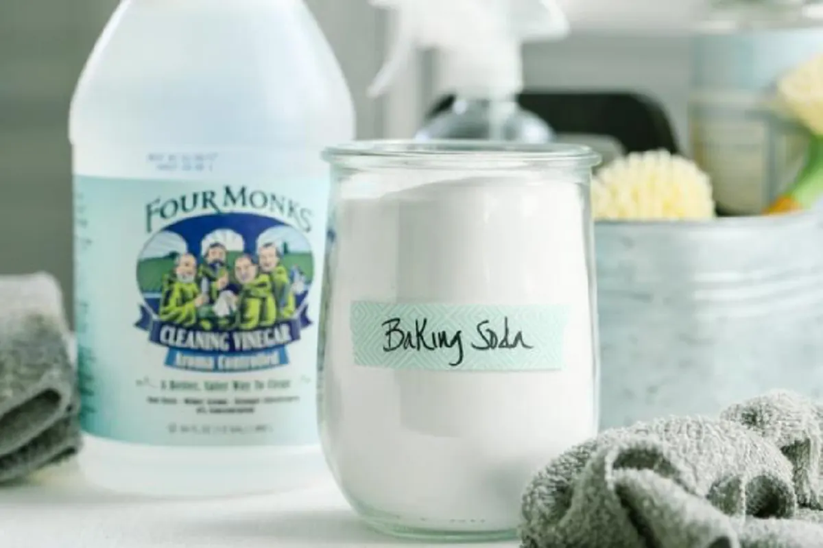 หมดเกลี้ยงแน่นอน!!! เผยวิธีกำจัดคราบดำติดหนึบใต้ก้นกระทะ...คราบไหม้ก็ไม่หวั่น...งานนี้กลับมาขาวสะอาดใหม่อีกครั้ง