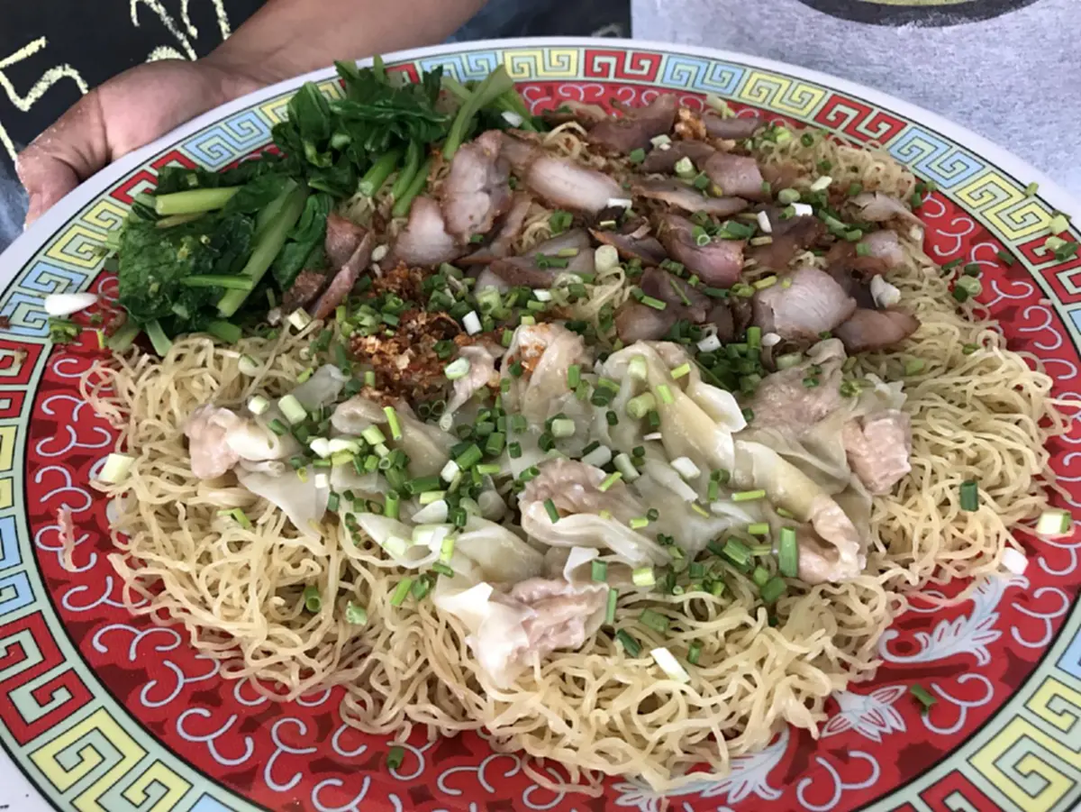 #กินชาตินี้อิ่มถึงชาติหน้า..!! บะหมี่สิงโต ขวัญใจคนจน พอเพียงตามรอยพ่อ ร.9  บะหมี่รักพ่อ อิ่มยกครัว..!?