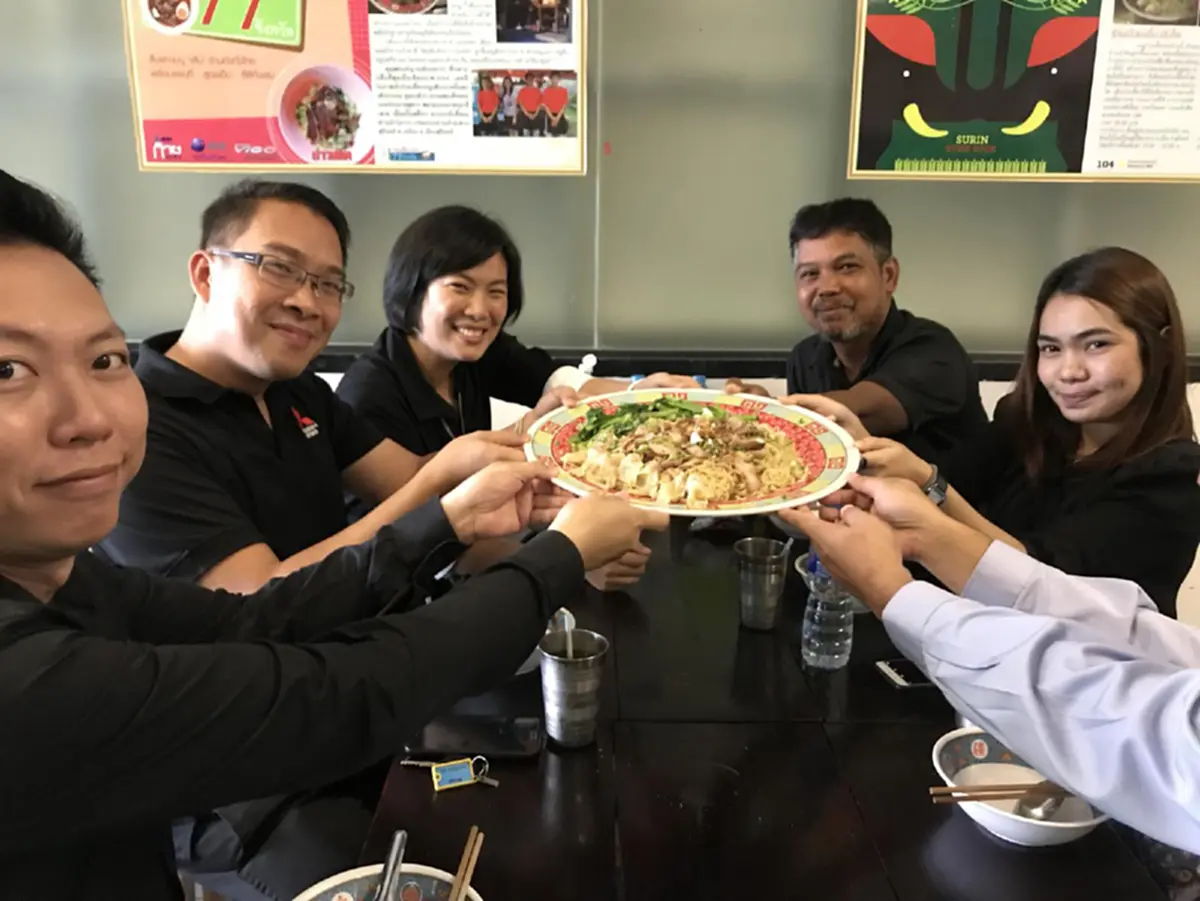 #กินชาตินี้อิ่มถึงชาติหน้า..!! บะหมี่สิงโต ขวัญใจคนจน พอเพียงตามรอยพ่อ ร.9  บะหมี่รักพ่อ อิ่มยกครัว..!?